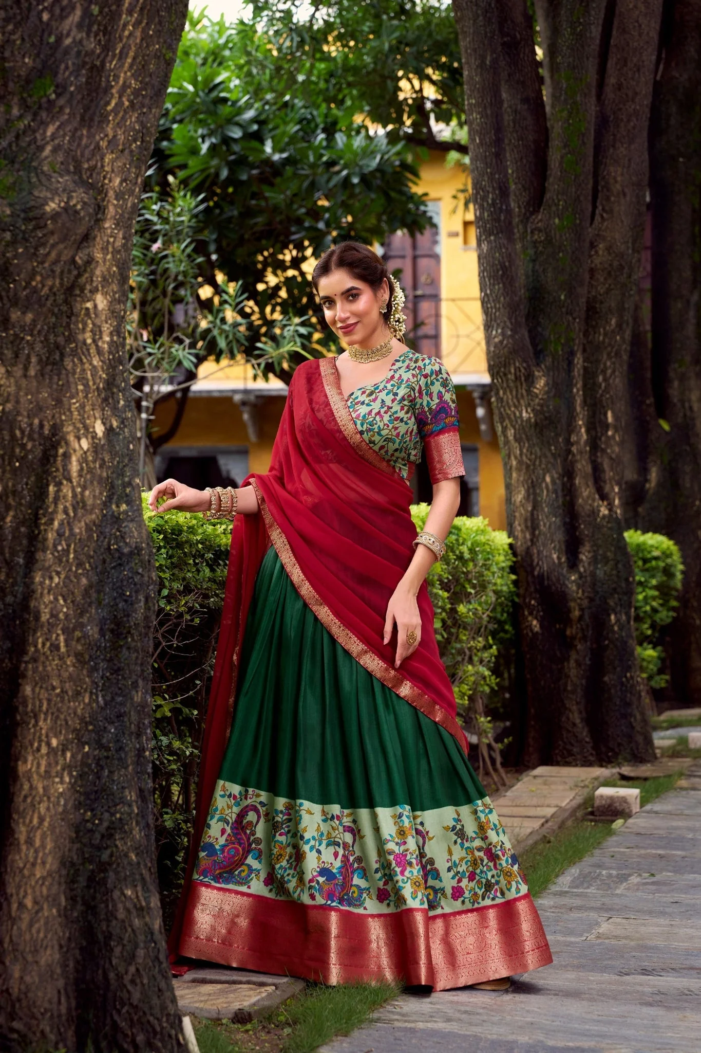 Aastha Silk South Indian Wedding Lehenga Choli With Zari Weaving And Georgette Dupatta - Image 5