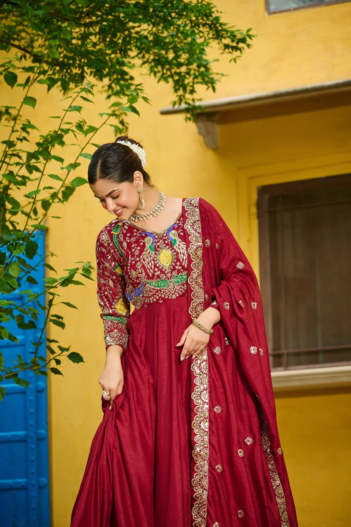 Beautiful Multi Thread Designer Special Wedding And Festive Gown With Dupatta Set - Image 4