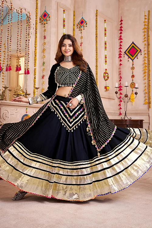 Black Chaniya Choli with Gamthi Lace for Navratri - Image 3
