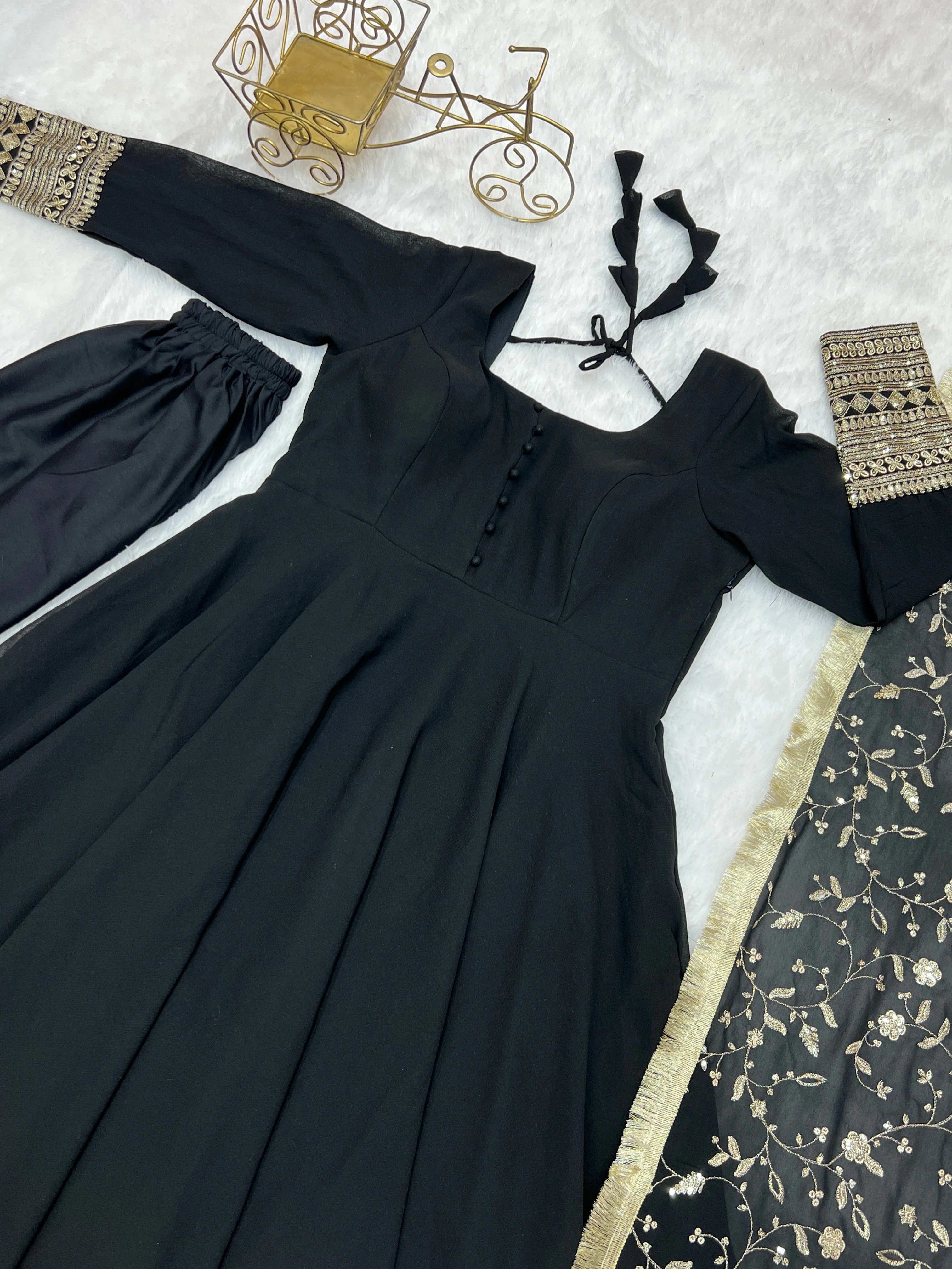 Black Color Pure Faux Georgette Kurti With Huge Flair Comes With Duppatta & Pant - Image 11