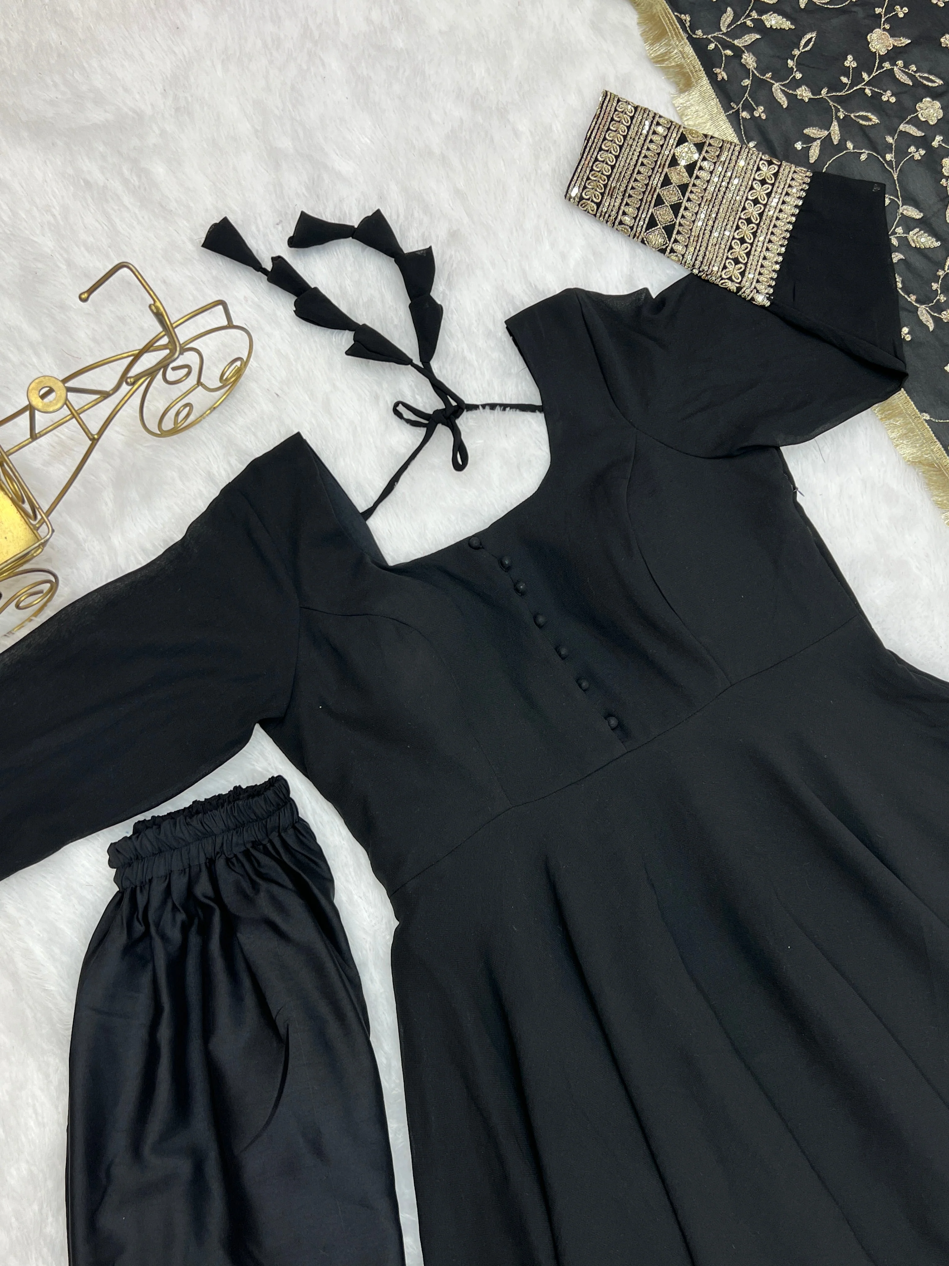 Black Color Pure Faux Georgette Kurti With Huge Flair Comes With Duppatta & Pant - Image 12
