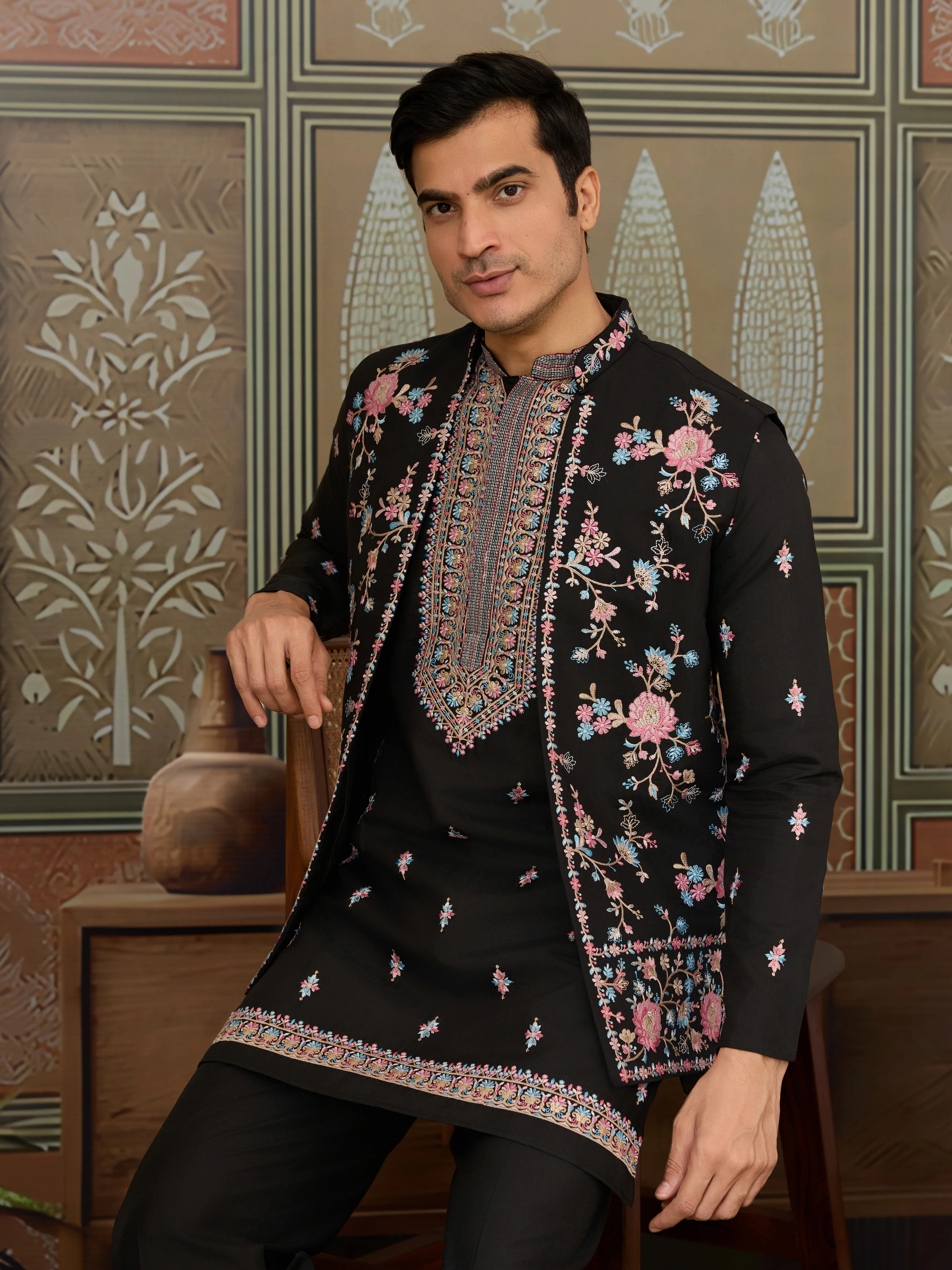 Black Mens Kurta with Stylish Koti for Wedding Wear - Image 2