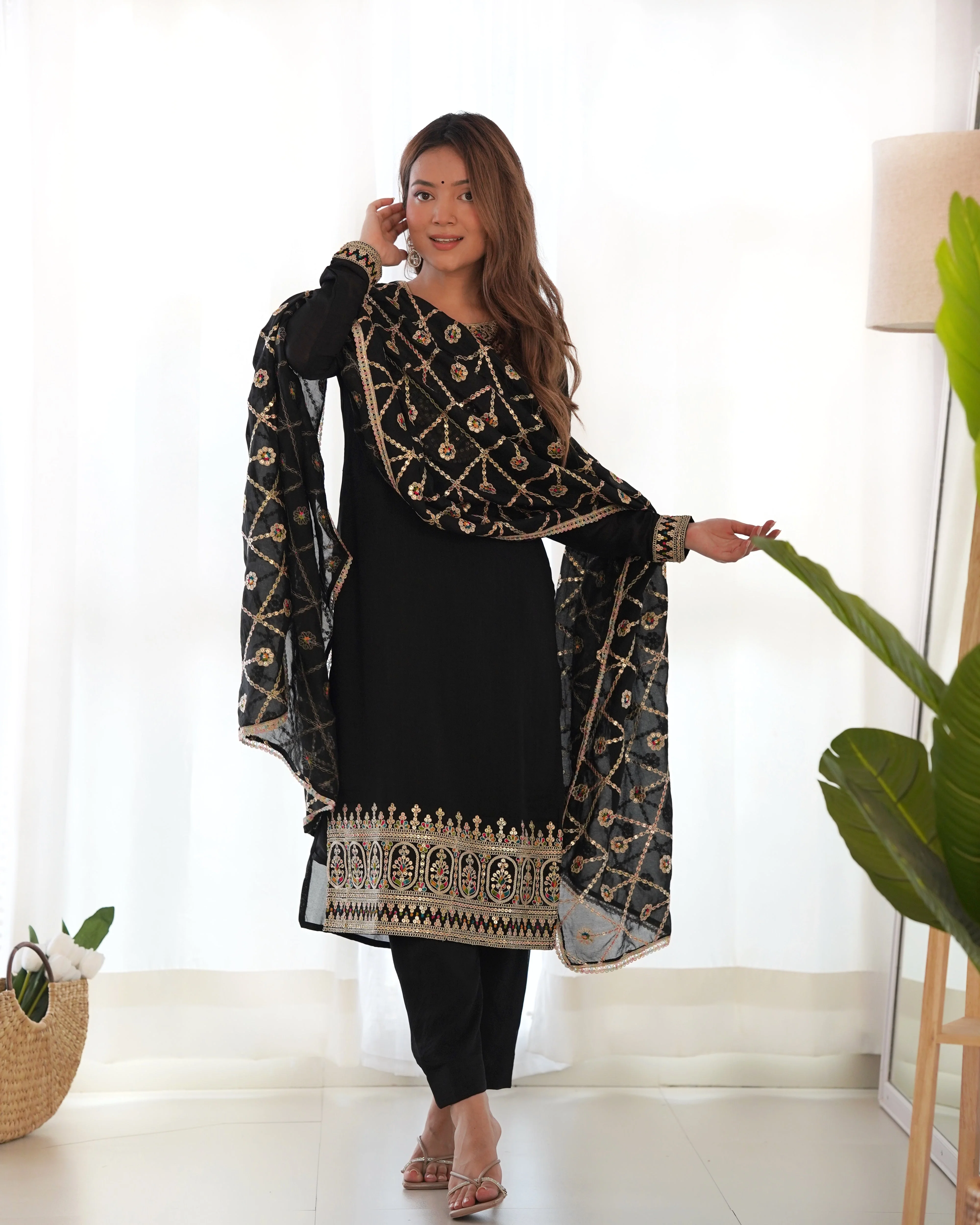 Black Pure Blooming Vichitra Silk Kurta Suit Set With Dupatta & Pant - Image 9