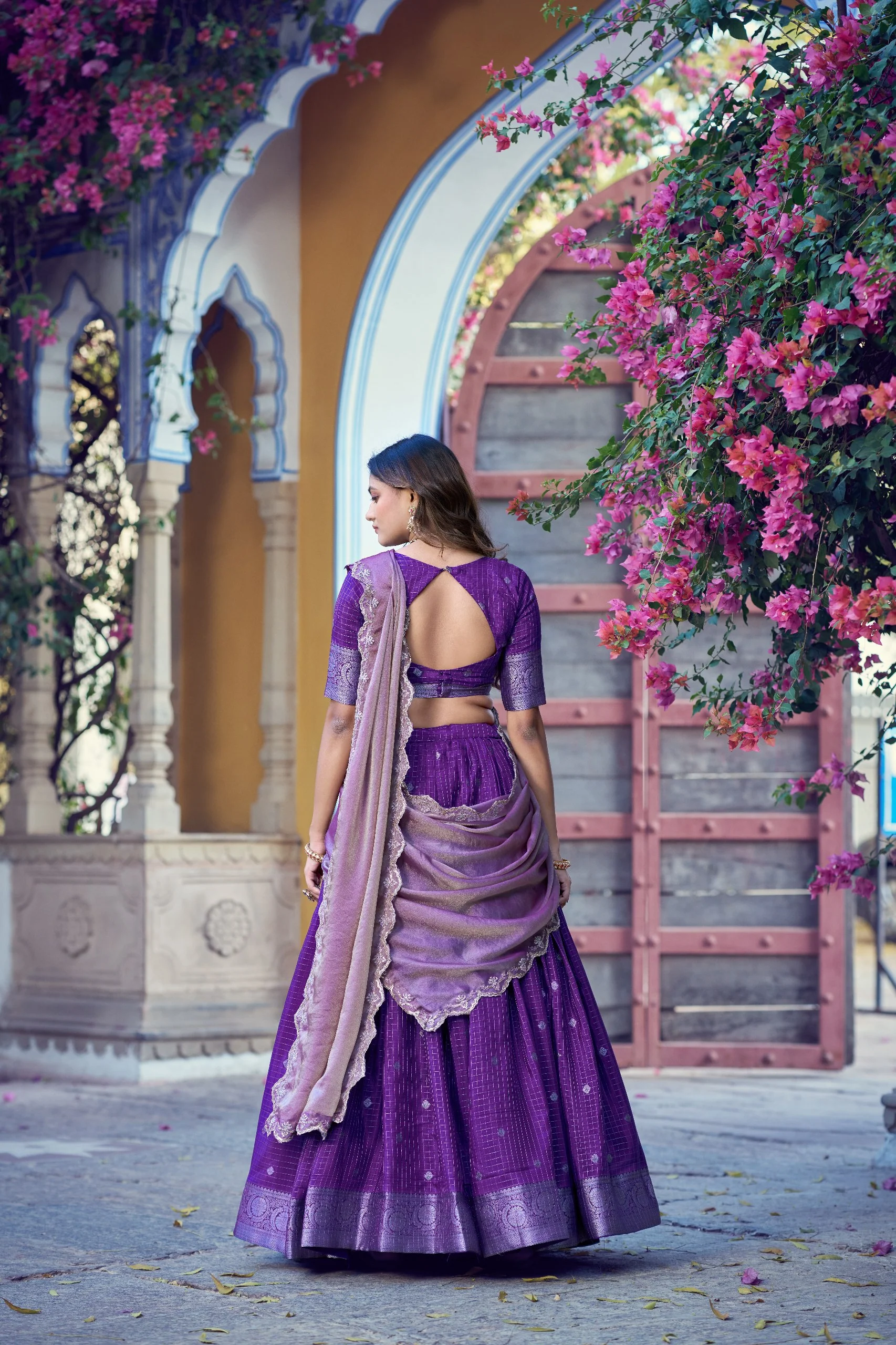 Chinon Checks Zari Weaving Wedding Wear Lehenga Set - Image 10