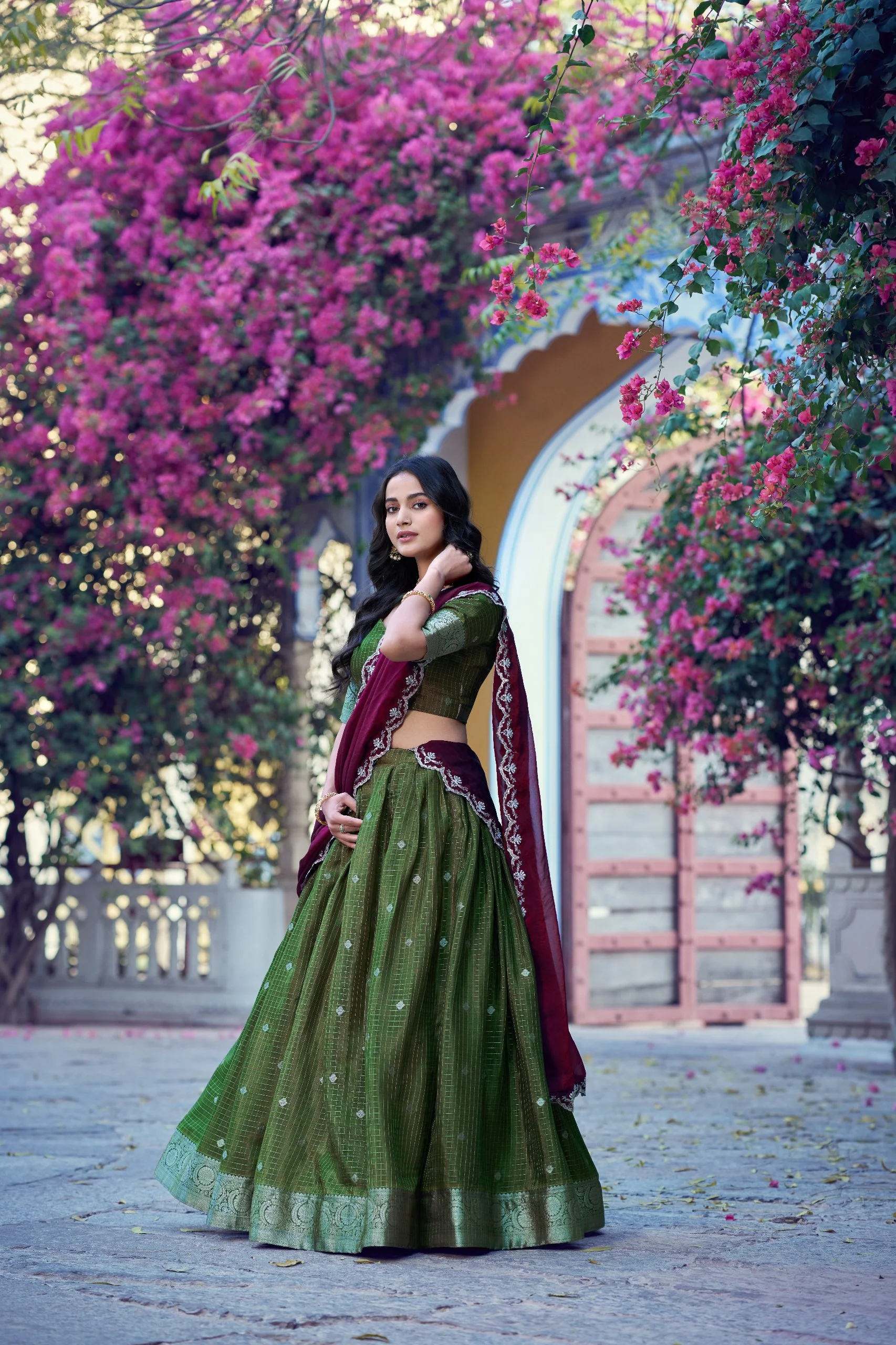 Chinon Checks Zari Weaving Wedding Wear Lehenga Set - Image 12