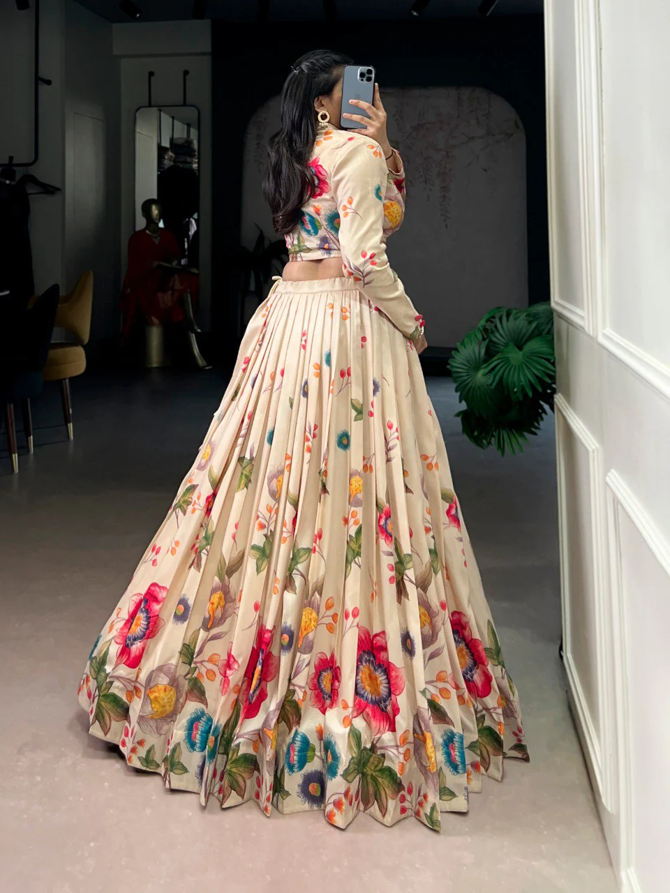 Cream Floral Print Tasar Silk Lehenga Choli Set For Festive Wear - Image 4