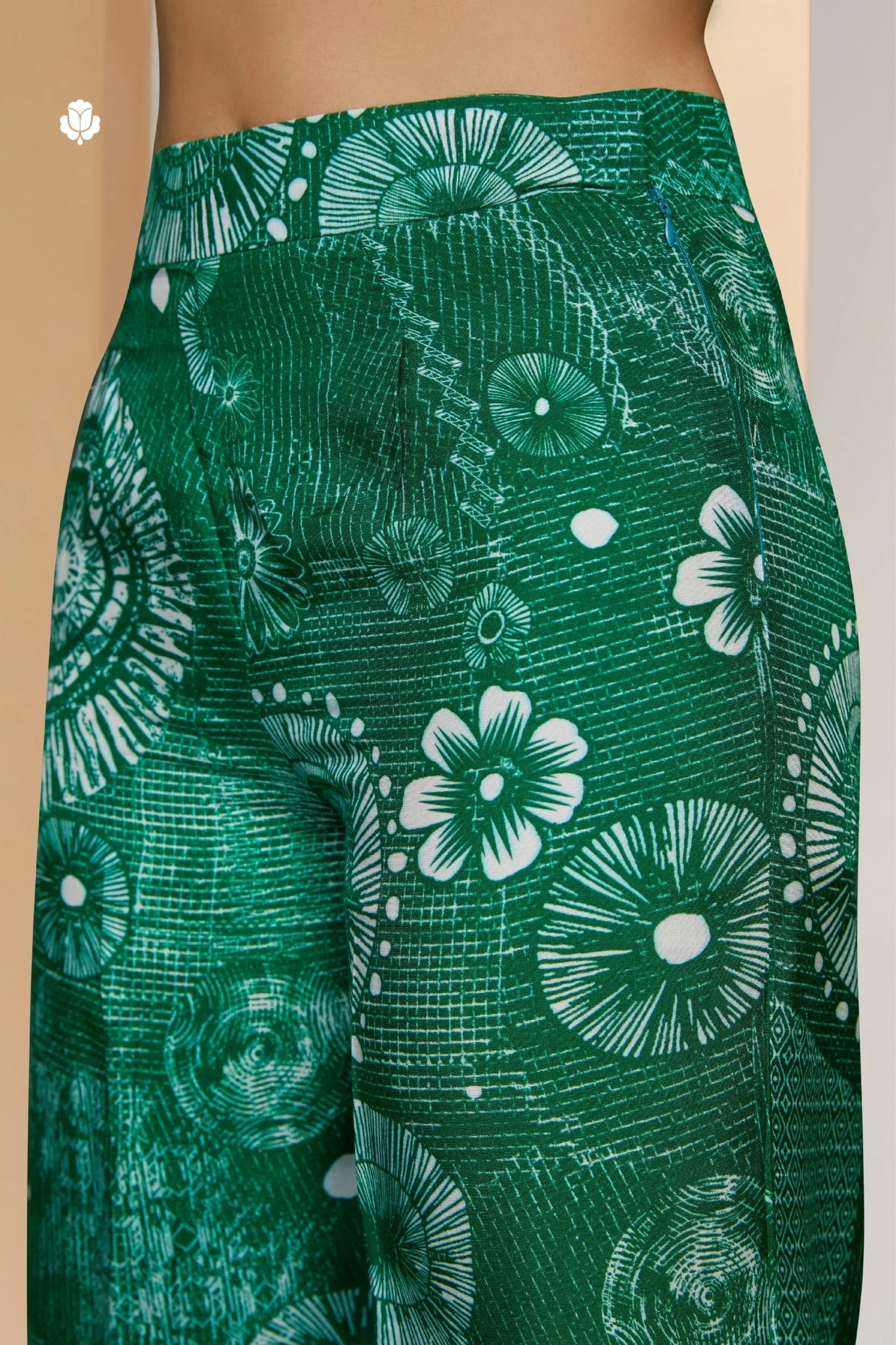 Dark Green Designer Pure Muslin Silk Floral Co Ord Set - Image 7
