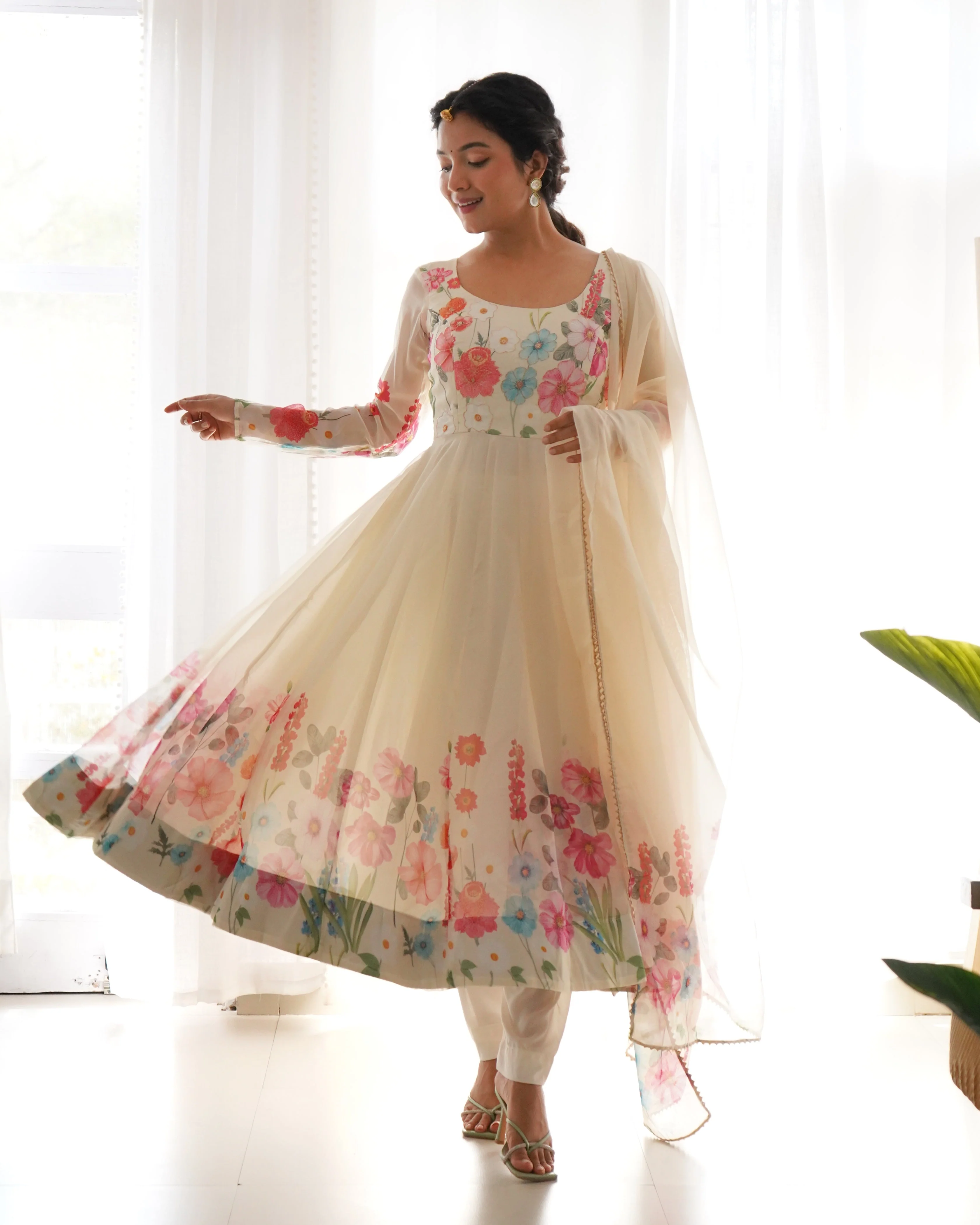 Digitally Printed & Embroidered Yoke Pure Soft Organza Anarkali Suit With Huge Flair Comes With Duppatta - Image 3