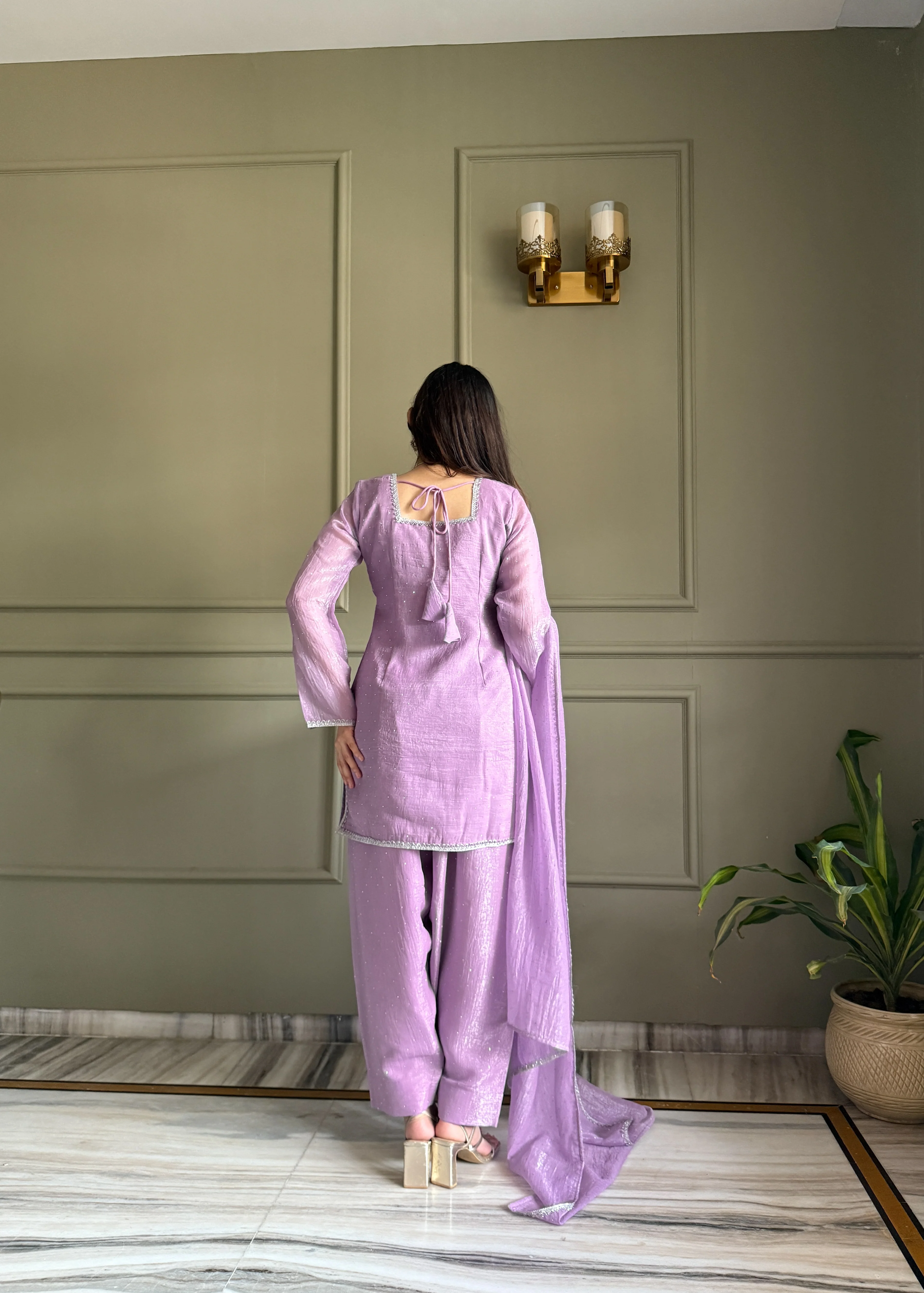 Elegant Lavender Crunchy Silk Siroski Work Women's Suit Set - Image 5