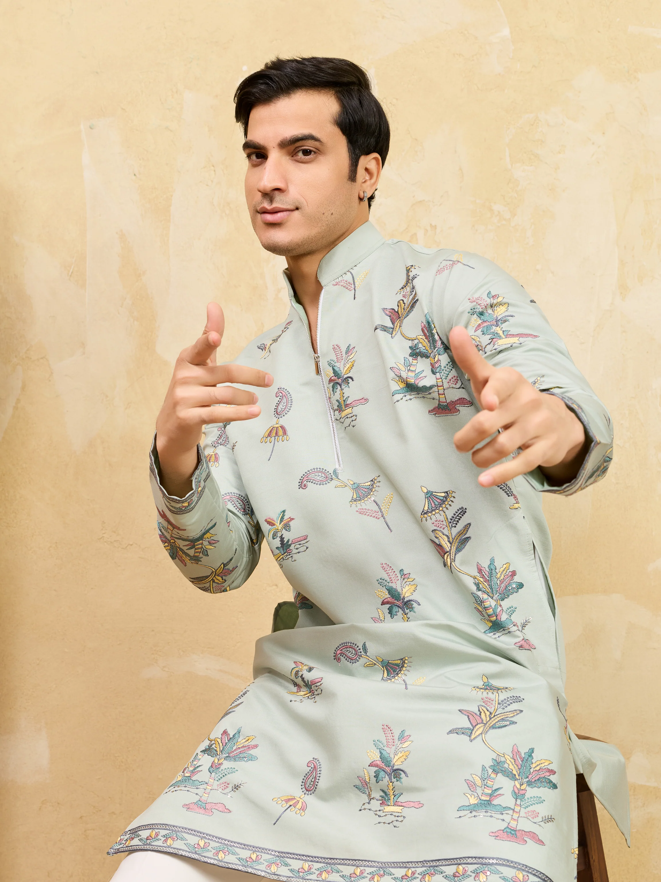 Elegant Light Green Viscose Silk Kurta Set for Festive Occasions - Image 2