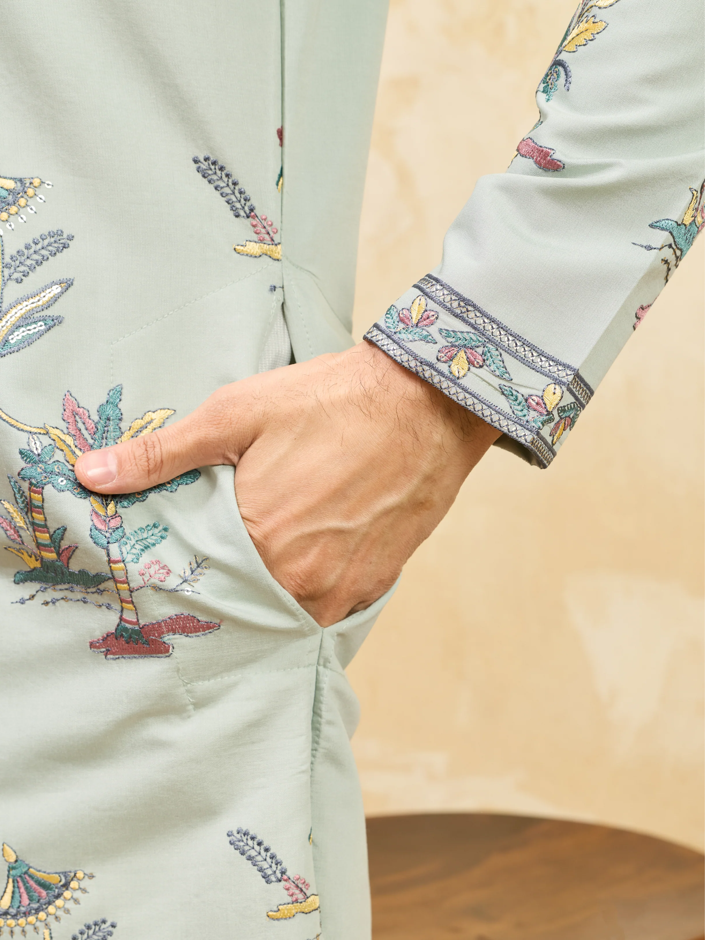 Elegant Light Green Viscose Silk Kurta Set for Festive Occasions - Image 4