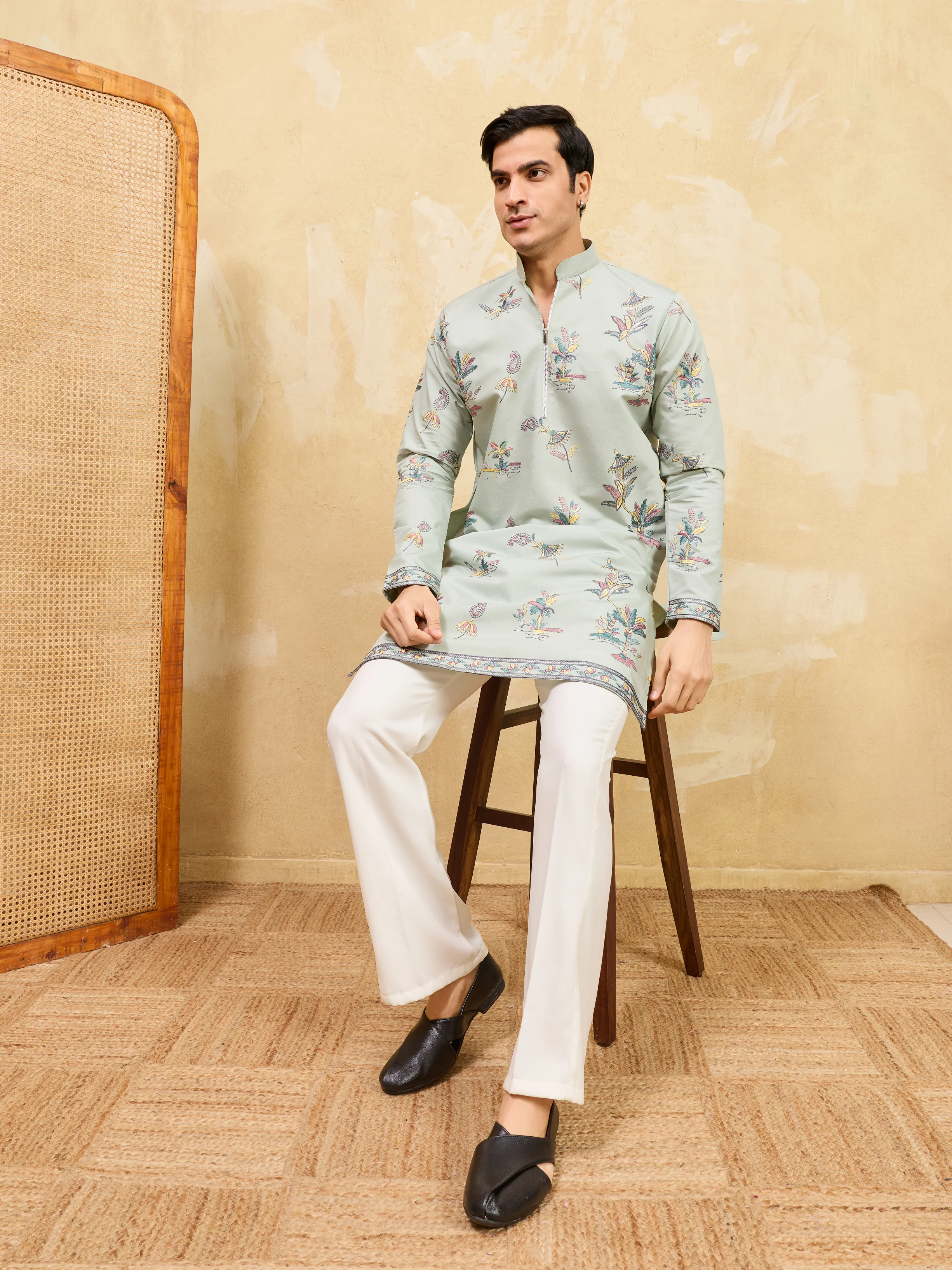 Elegant Light Green Viscose Silk Kurta Set for Festive Occasions - Image 5