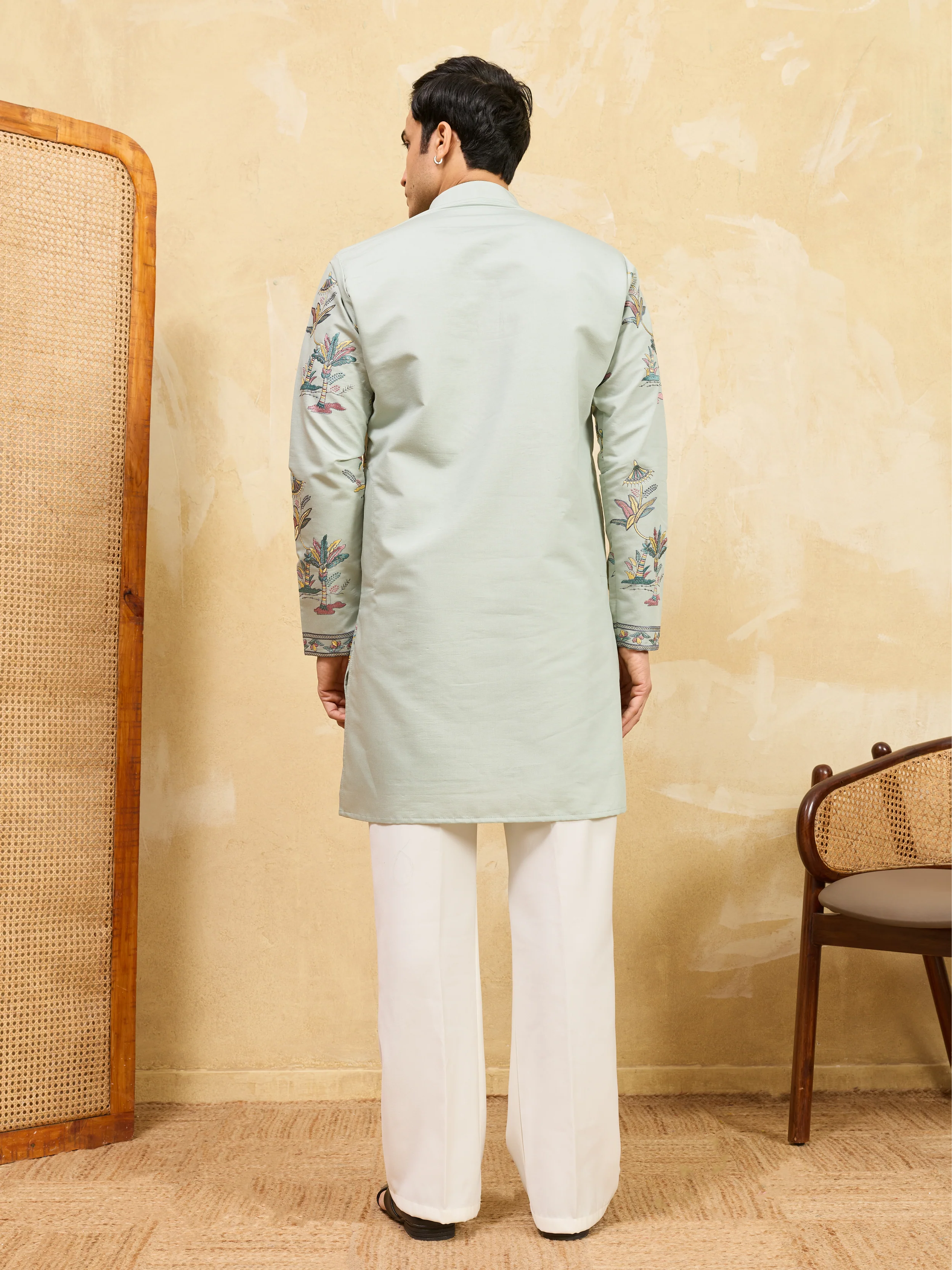 Elegant Light Green Viscose Silk Kurta Set for Festive Occasions - Image 7
