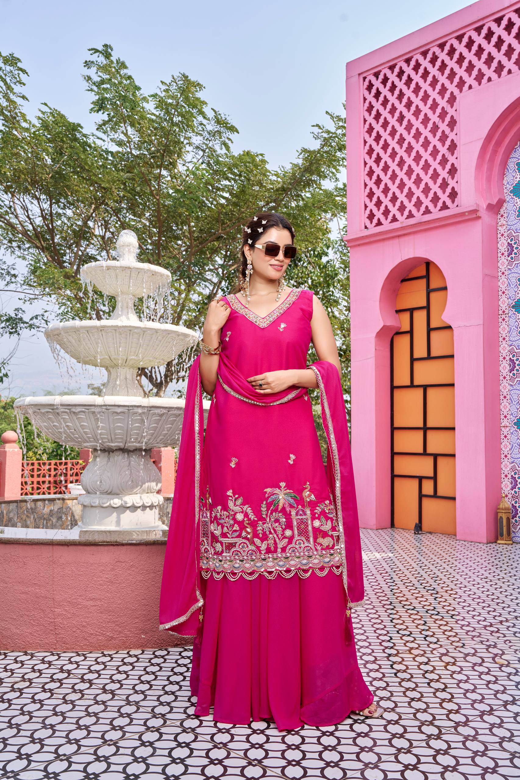 Elegant Star Georgette Kurti Palazzo Set with Embroidered Dupatta - Image 2