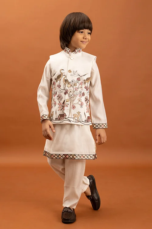 Elegant White Koti Kurta Set for Kids Traditional Wear - Image 5