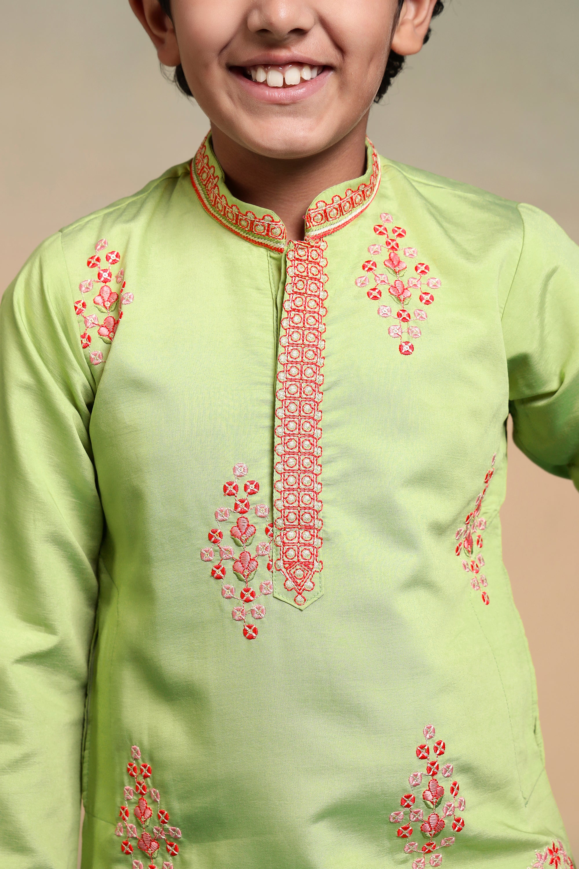 Ethnic Pista Viscose Silk Embroidered Work Kurta Set - Image 3