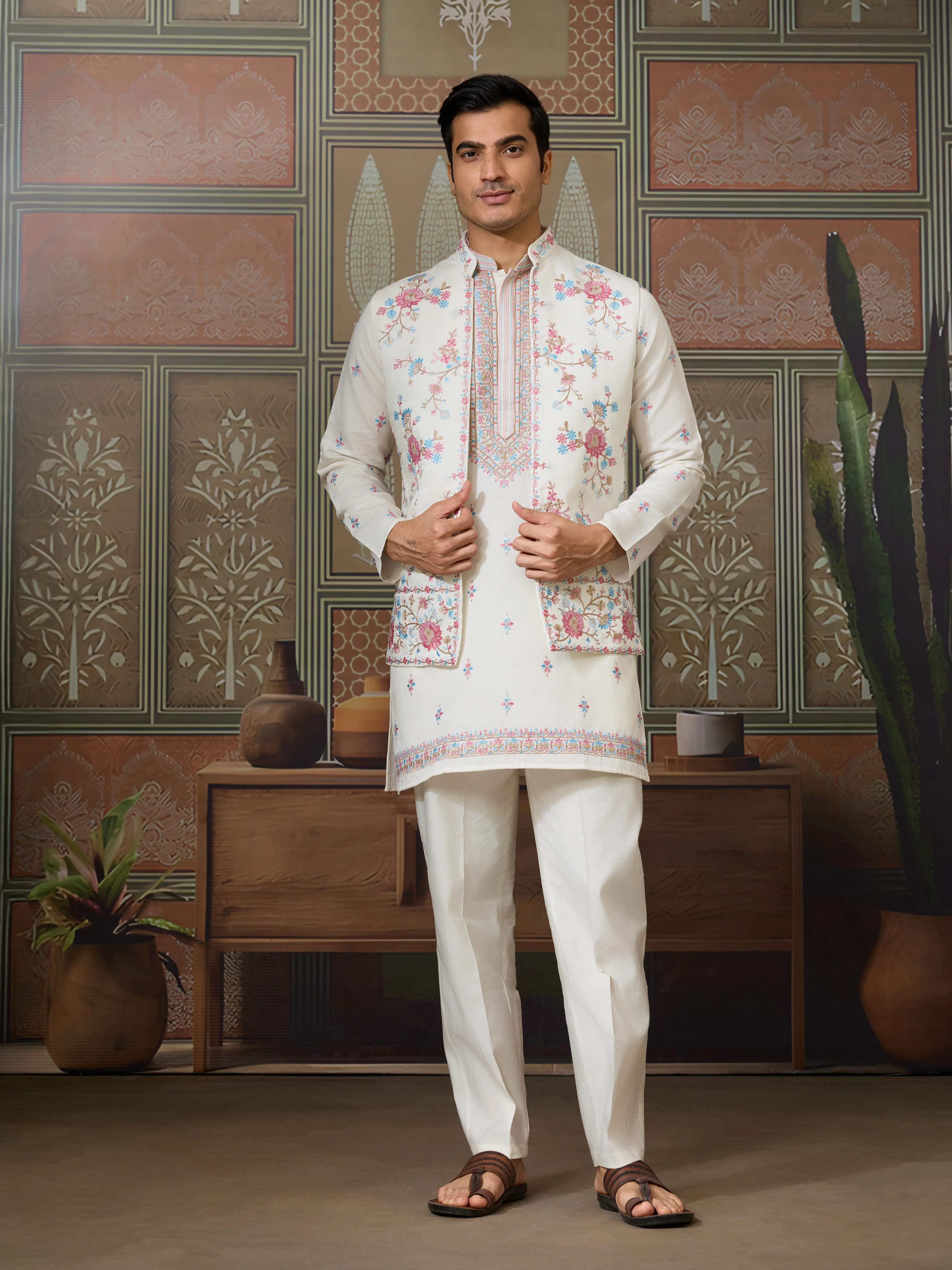 Ethnic White Embroidered Koti Kurta Set for Men - Image 4