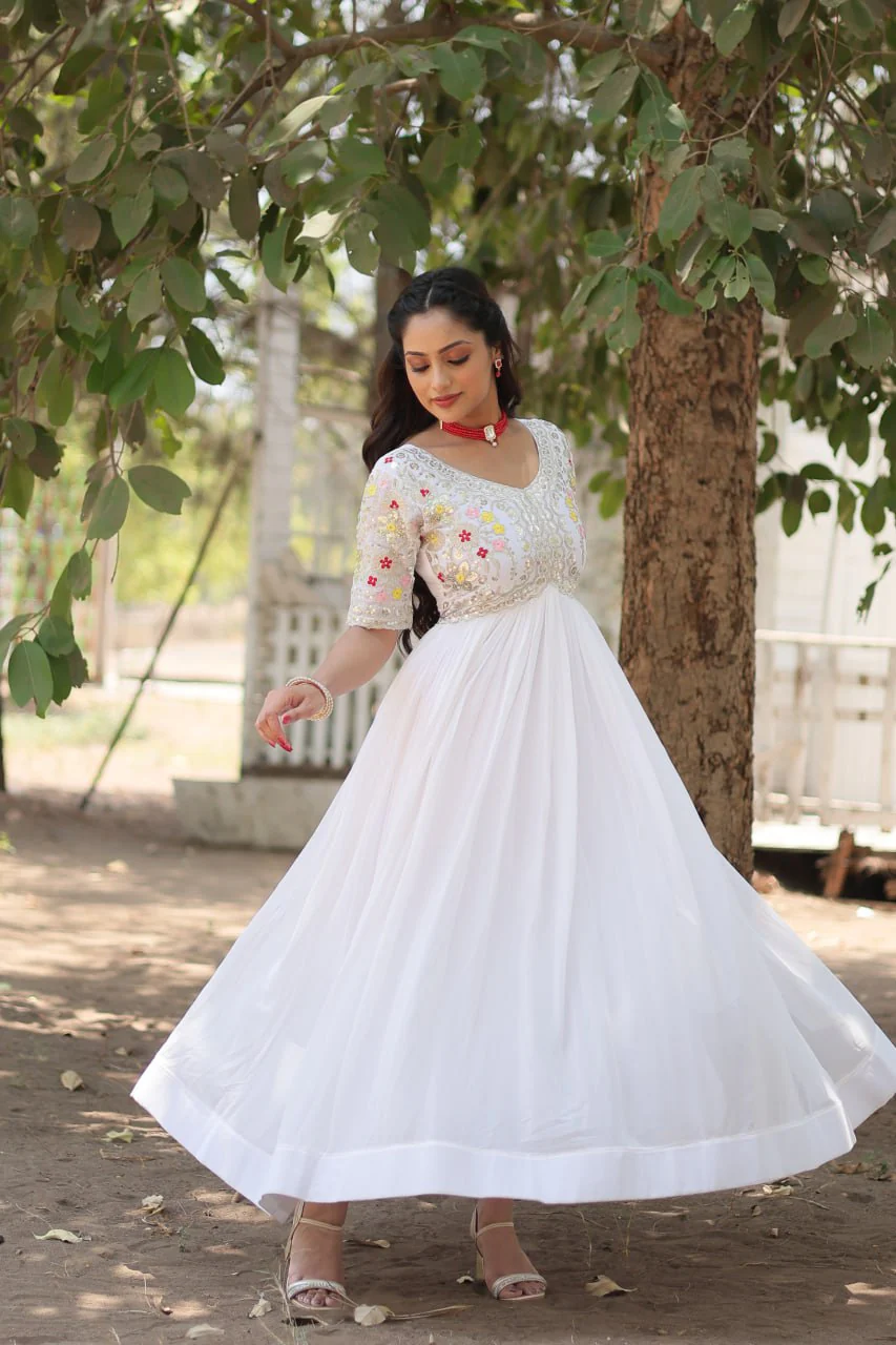 Exquisite Opulence Designer Gown - Image 41