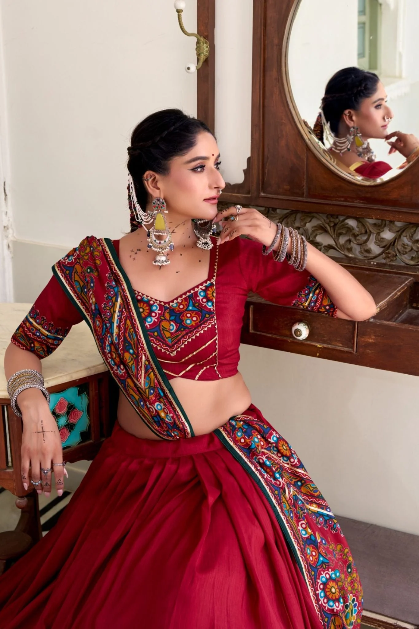 Gamthi Print Embossed Designer Beautiful Lehenga Choli - Image 3
