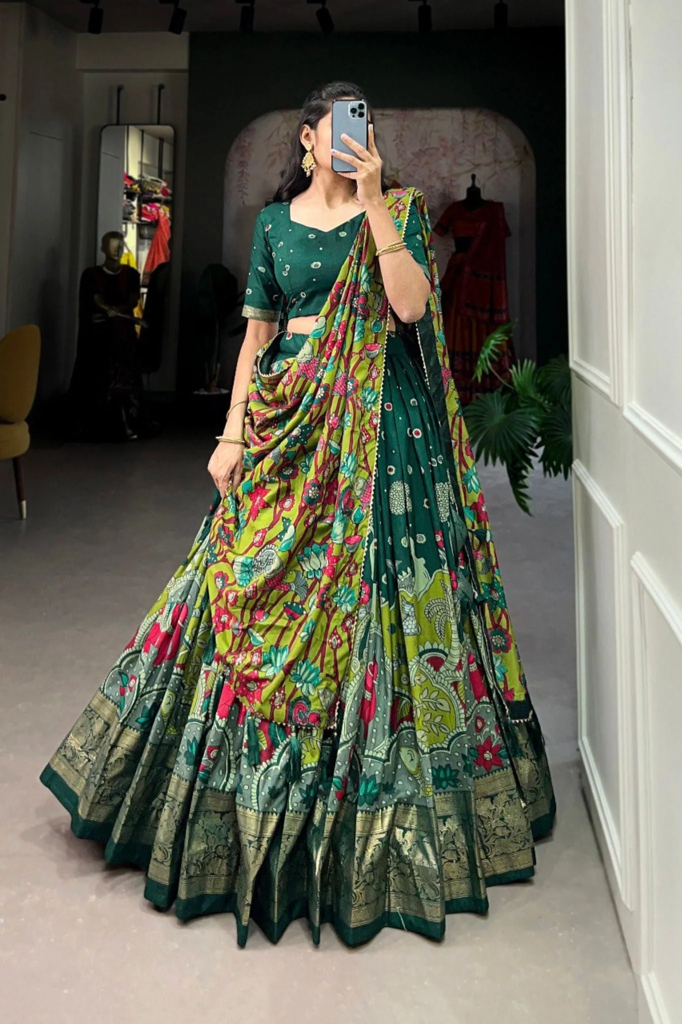 Kalamkari Print With Foil Work Lehenga Choli - Image 8