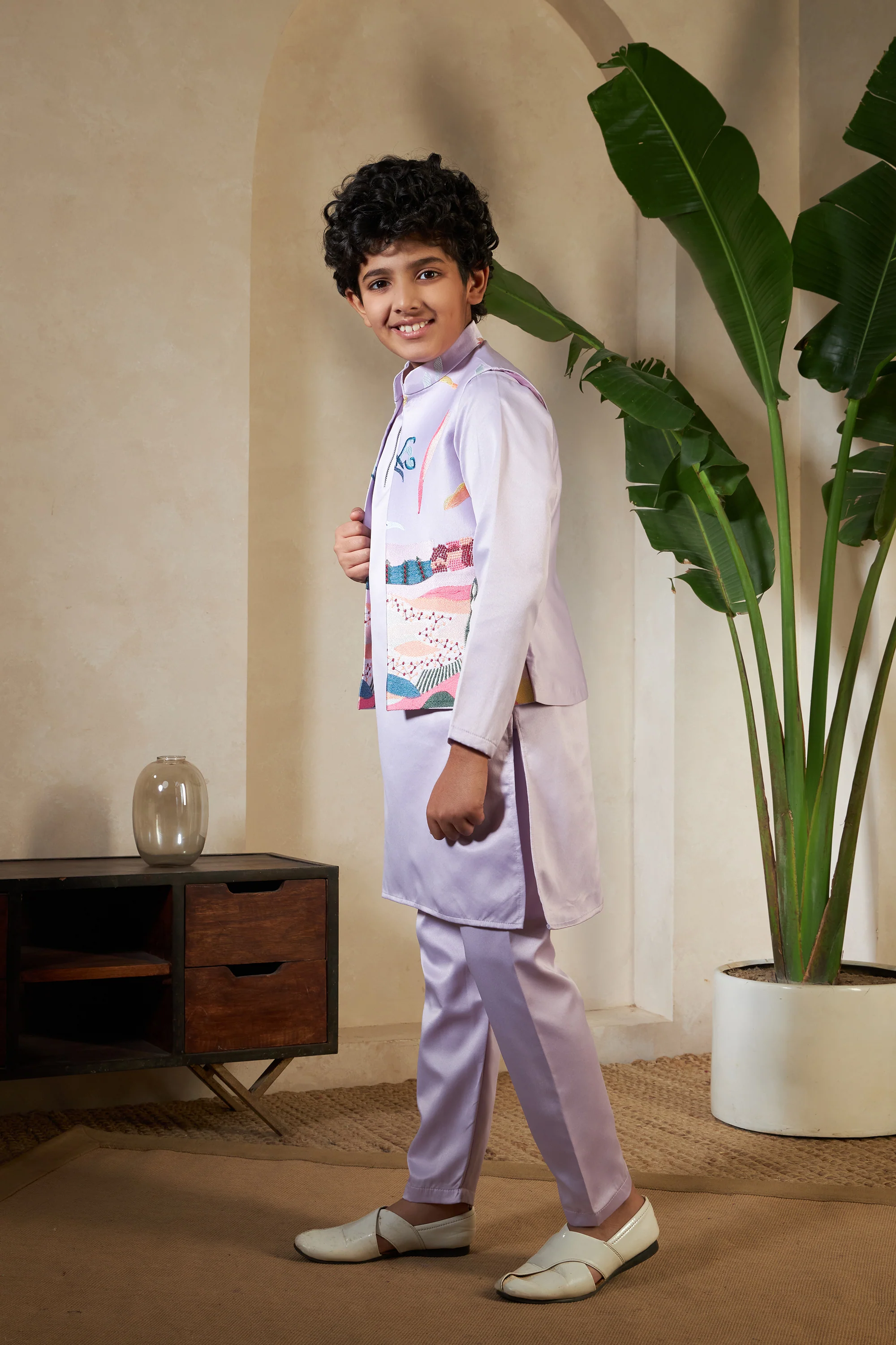 Lavender Embroidered Carnival Kurta-Jacket Set for Boys - Image 4