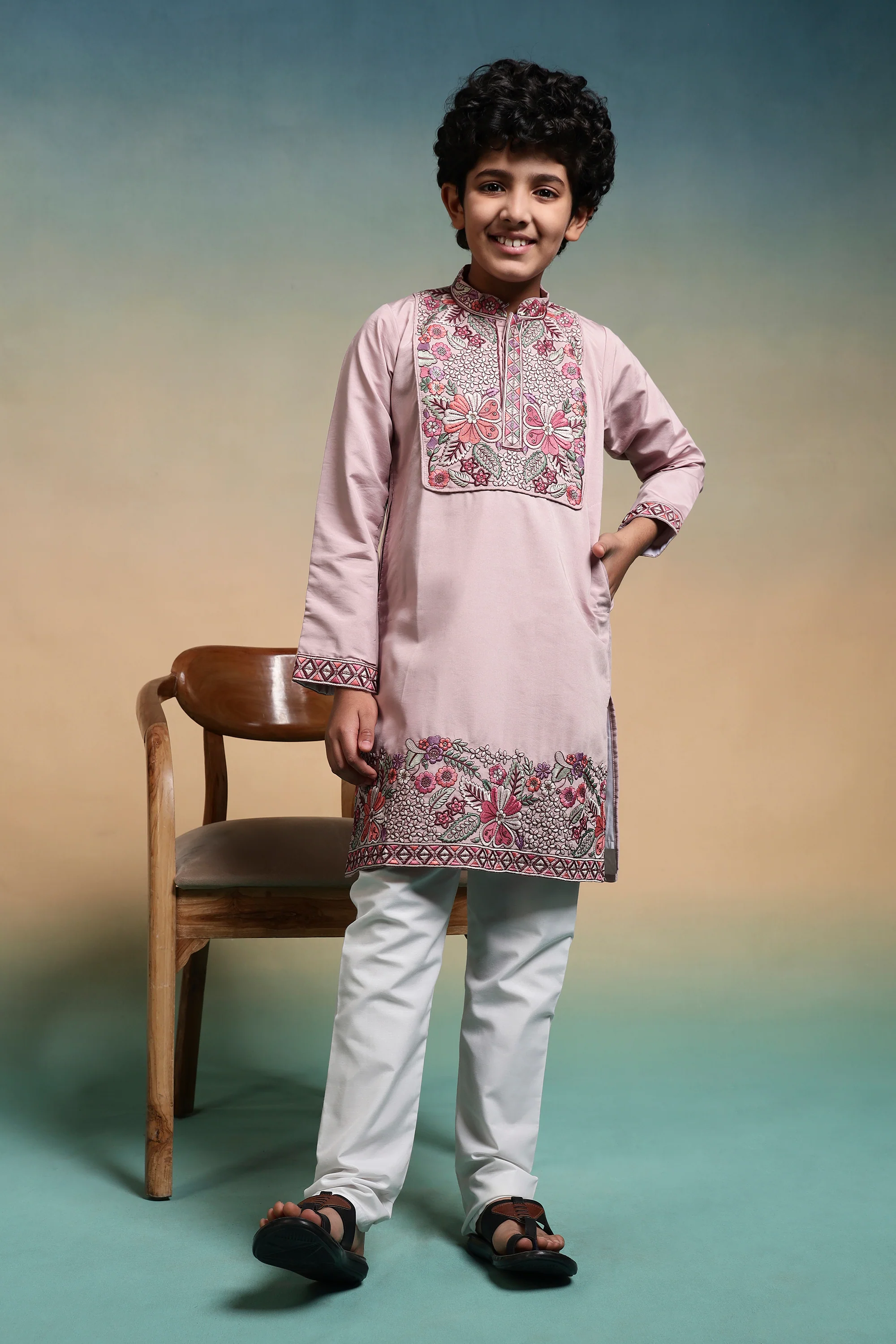 Luxury Pink Viscose Silk Embroidered Kurta Set For Festival - Image 6