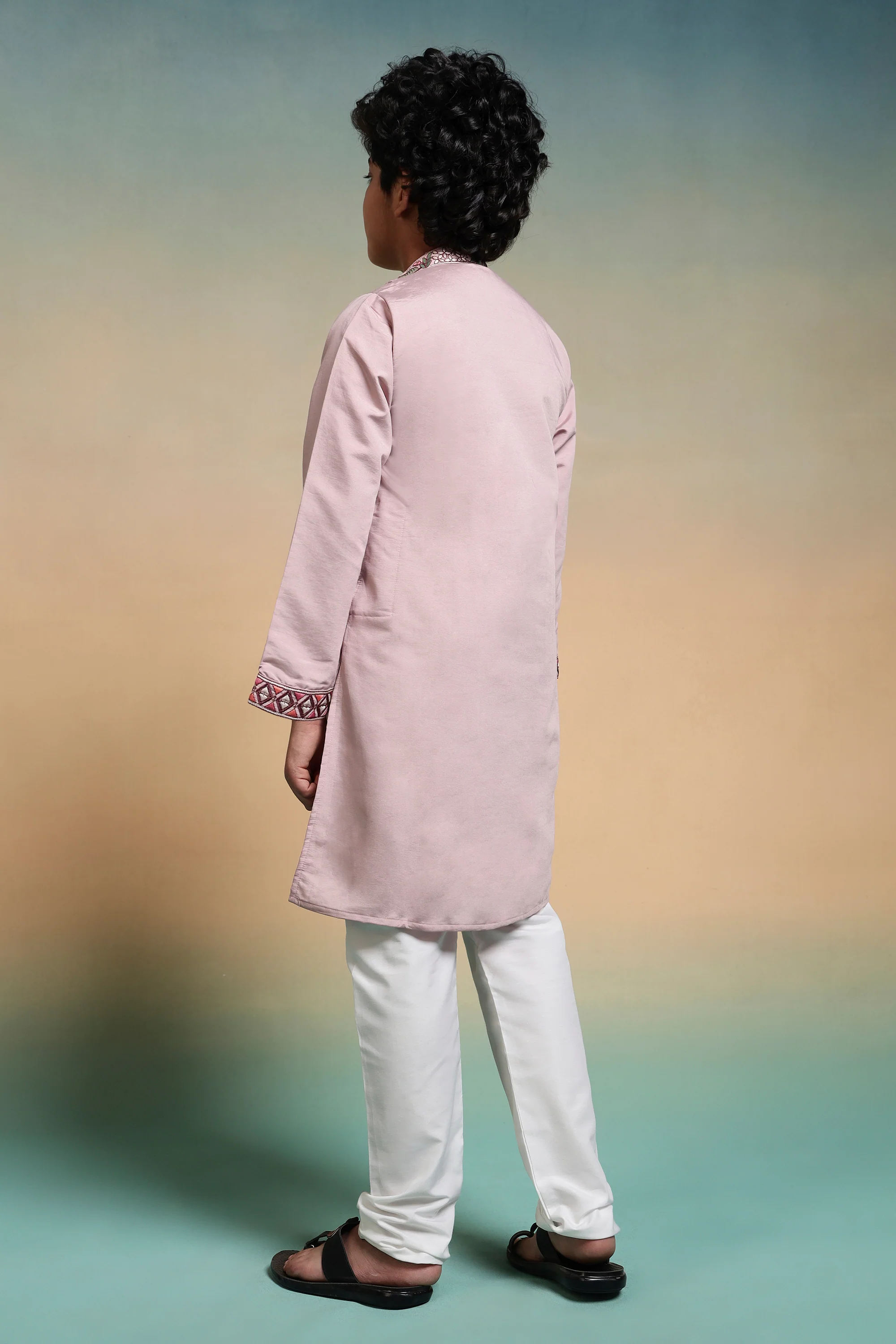 Luxury Pink Viscose Silk Embroidered Kurta Set For Festival - Image 7