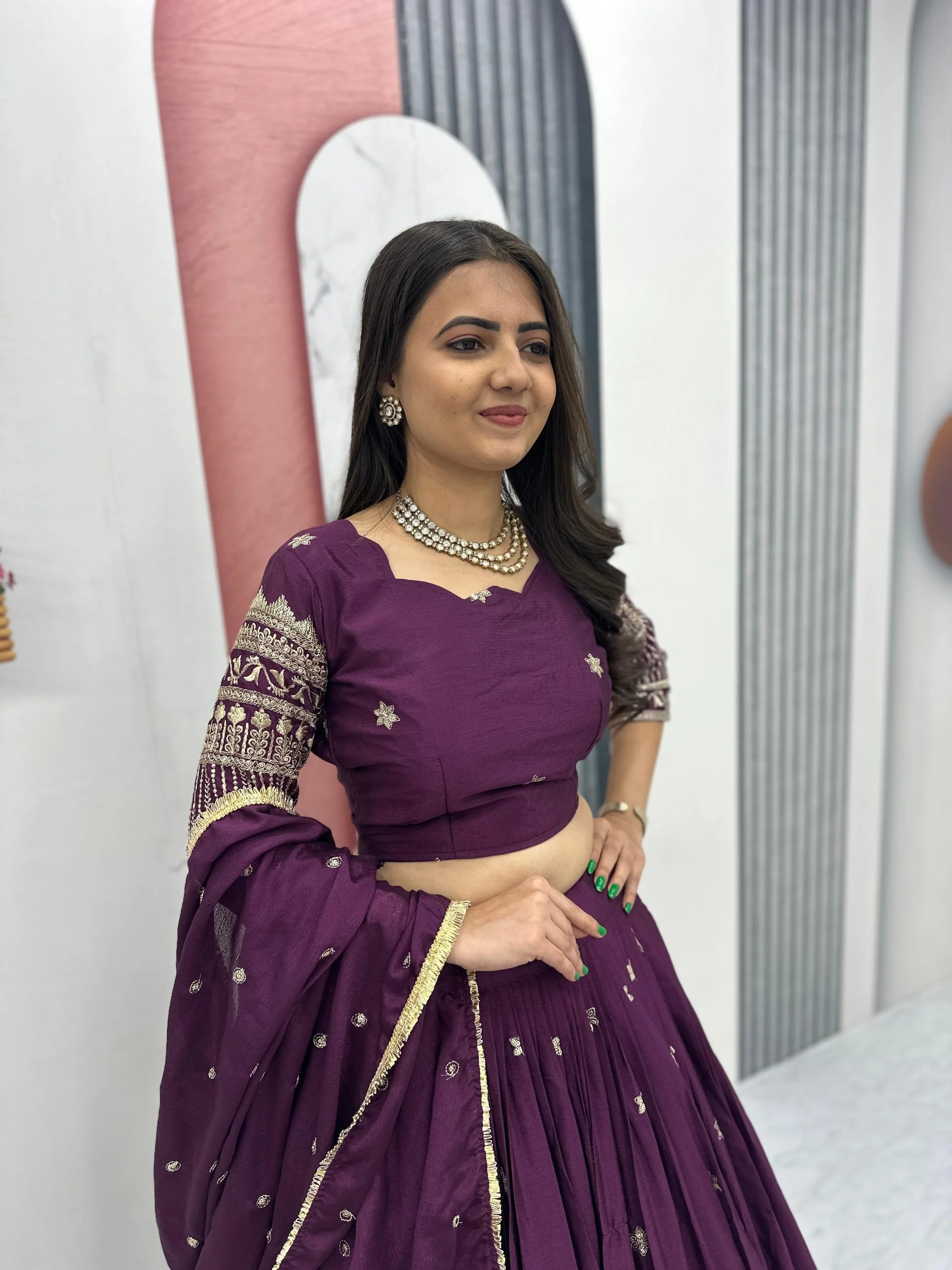 Luxury Purple Embroidered Lehenga Set For Wedding - Image 5