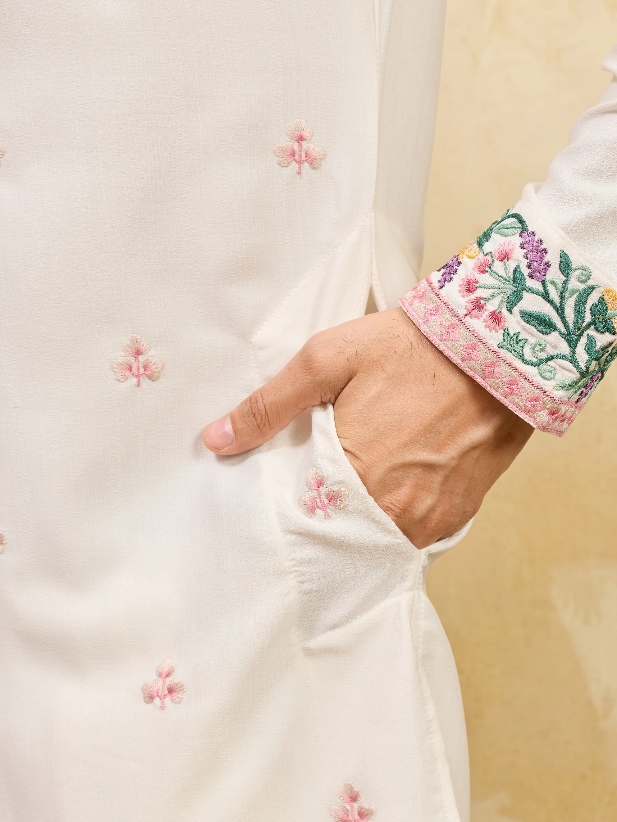 Luxury White Khadi Silk Embroidered Kurta Set For Wedding - Image 4