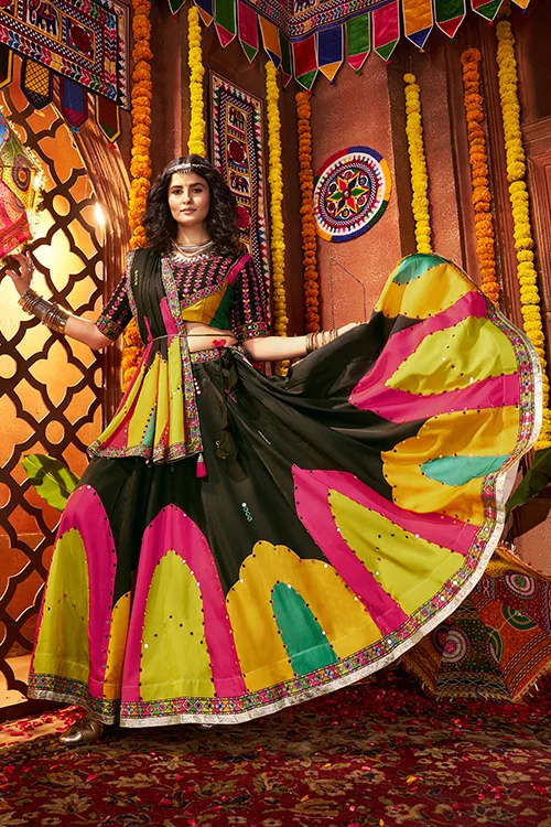 Navratri Special Black Mirror Chaniya Choli Set - Image 5