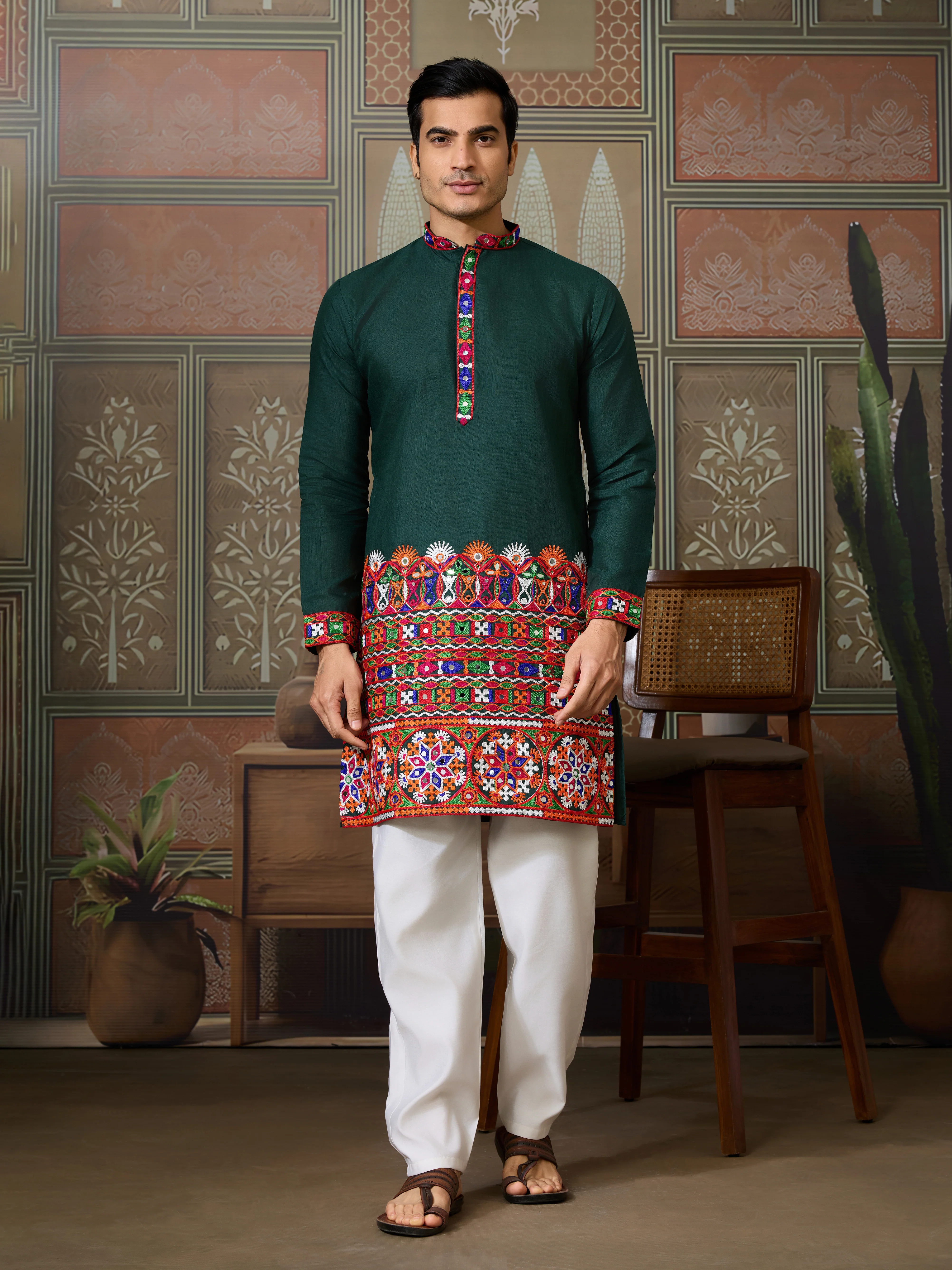 Navratri Style Green Cotton Readymade Kurta for Men - Image 3