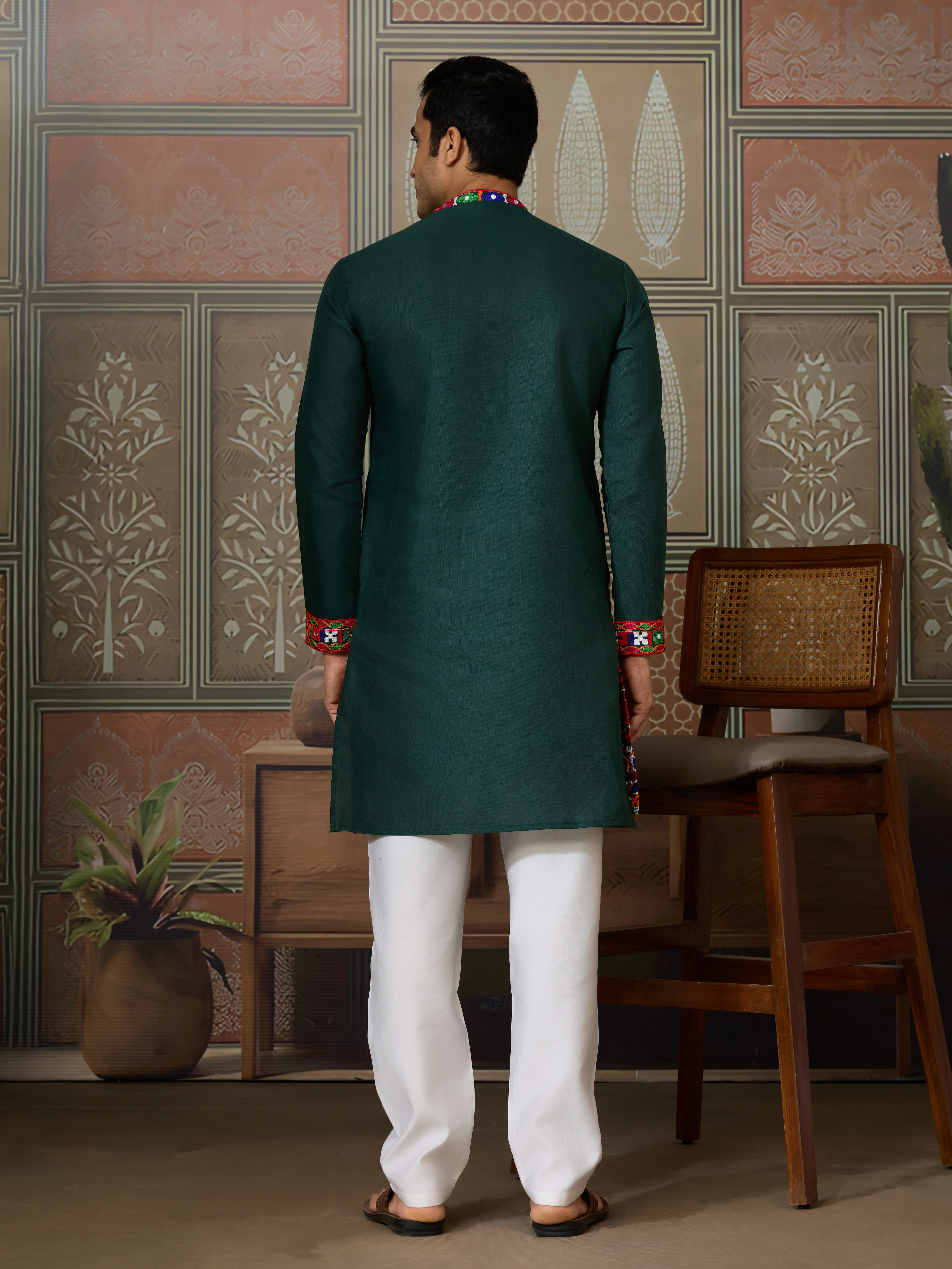 Navratri Style Green Cotton Readymade Kurta for Men - Image 4