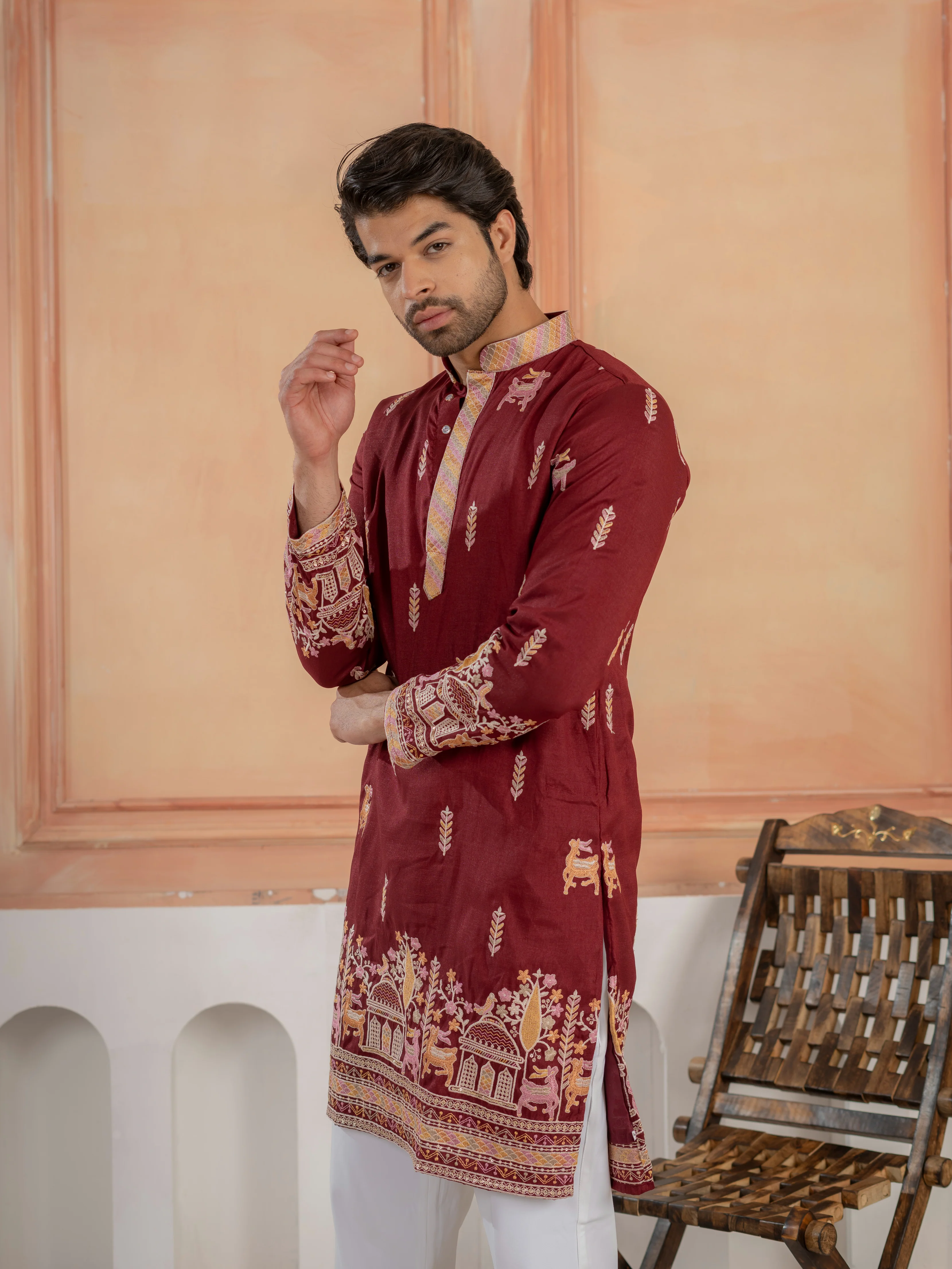 Partywear Maroon Silk Embroidered Work Kurta Set For Mens - Image 2