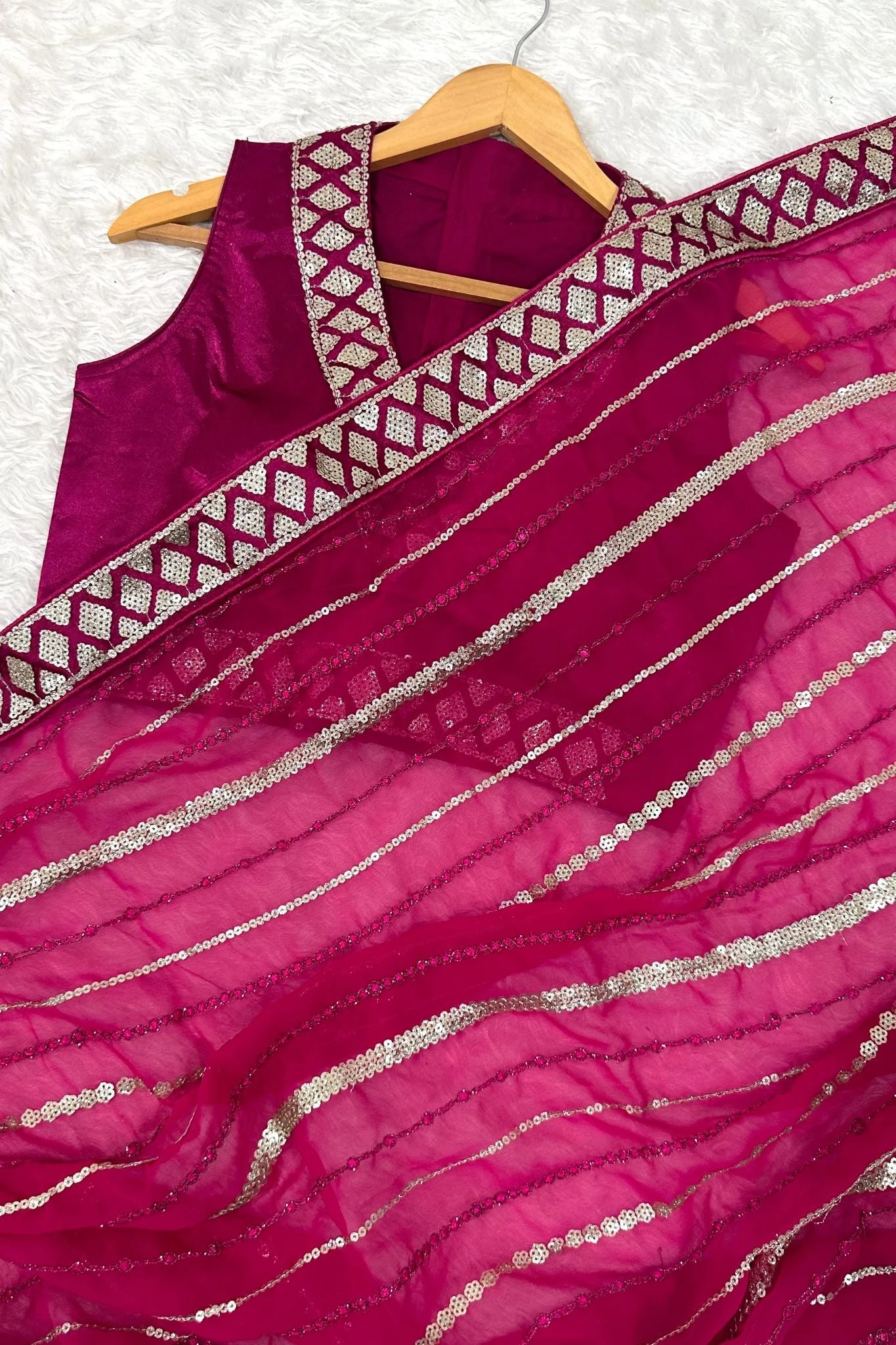 Pink Color Bollywood Georgette Saree - Image 6