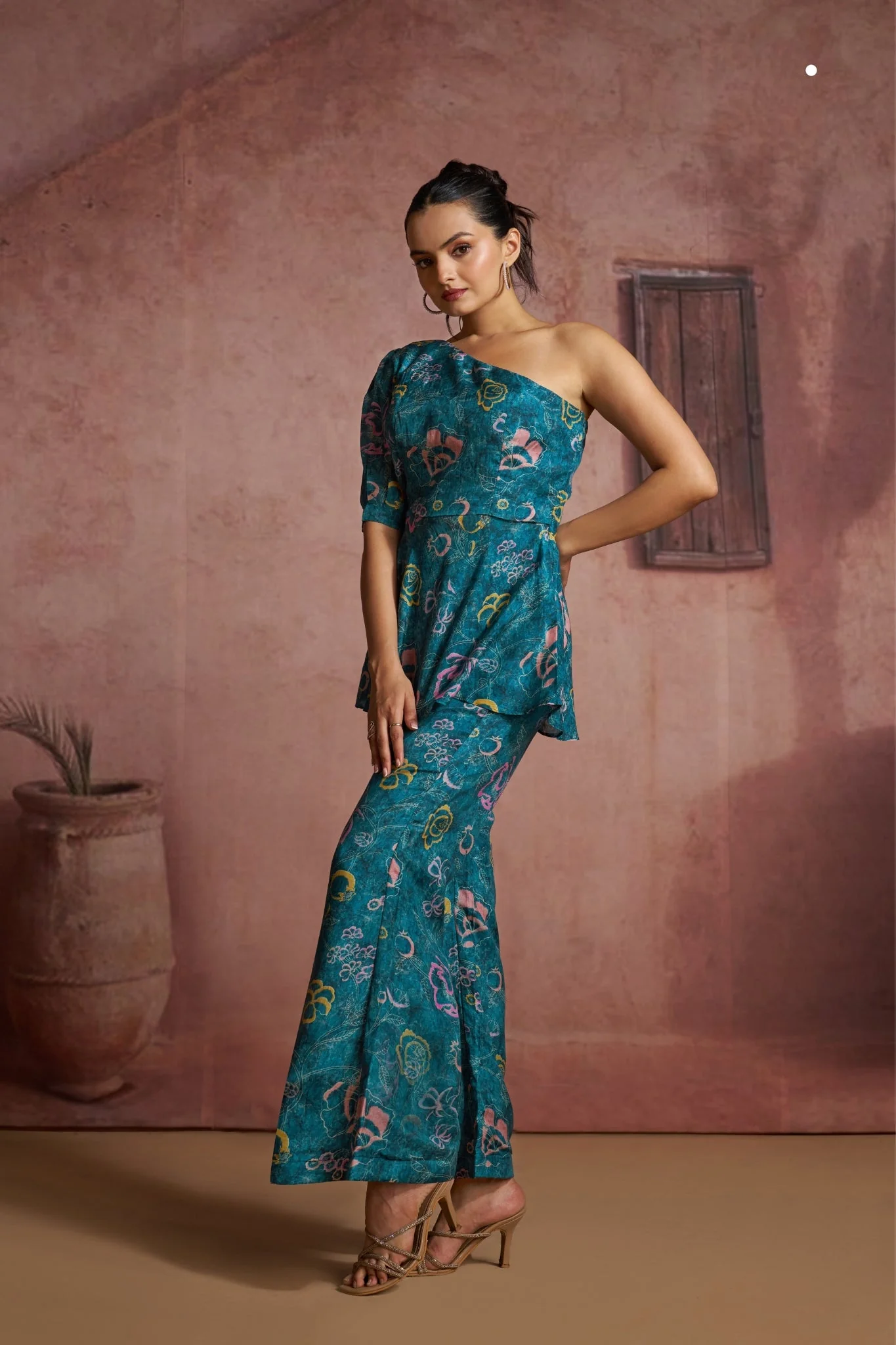Premium Luxury Designer Blue Co Ord Set For Women - Image 3