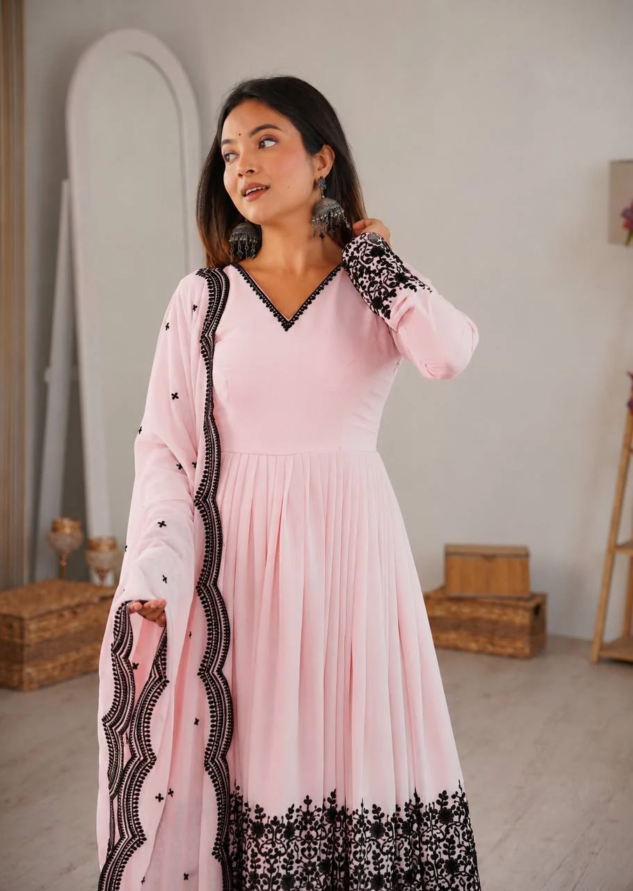 Premium Pink Faux Georgette Thread Embroidered Suit Set With Dupatta - Image 5