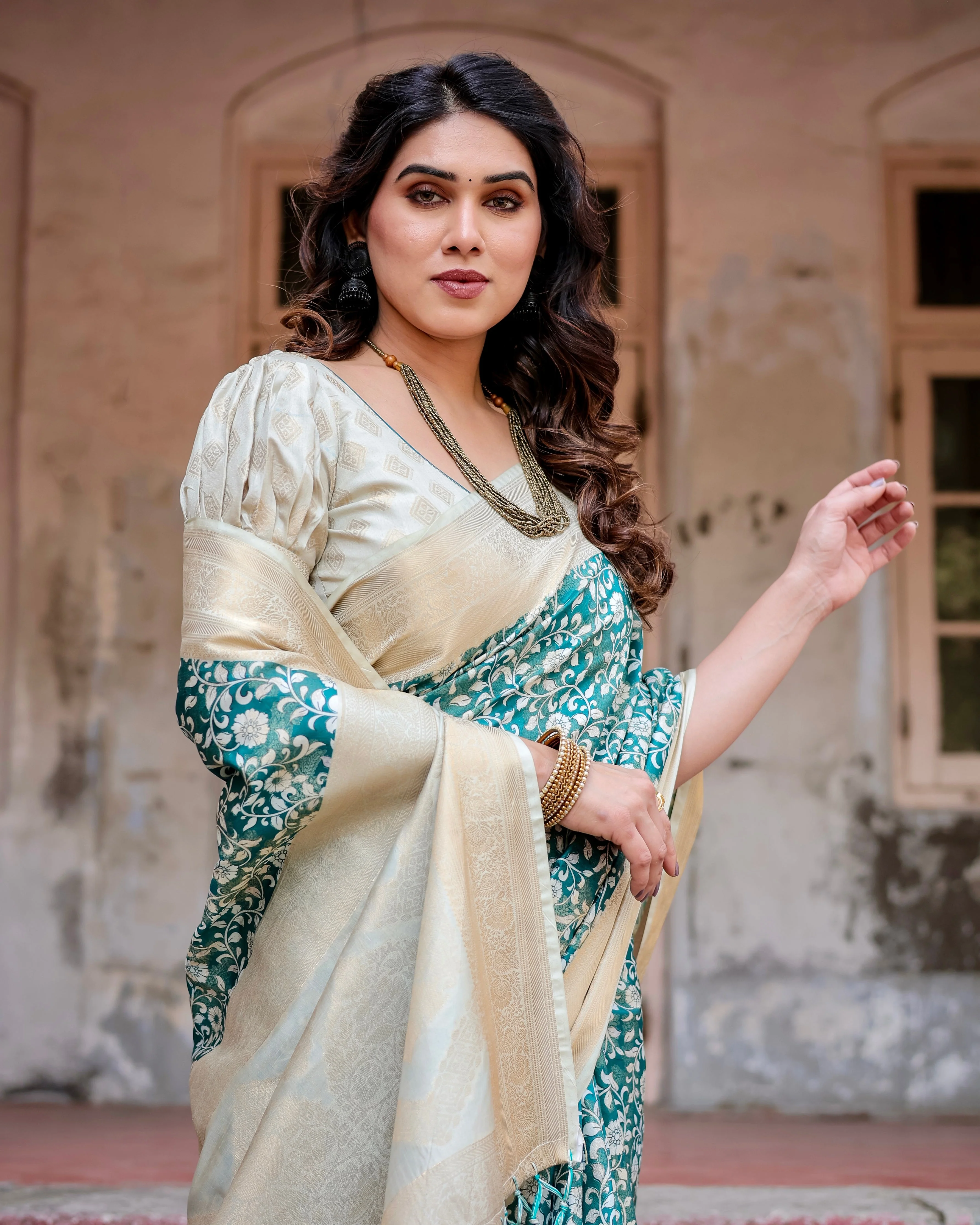 Pure Banarasi Silk Saree Weaved With Golden Zari Comes With Tassels - Image 9