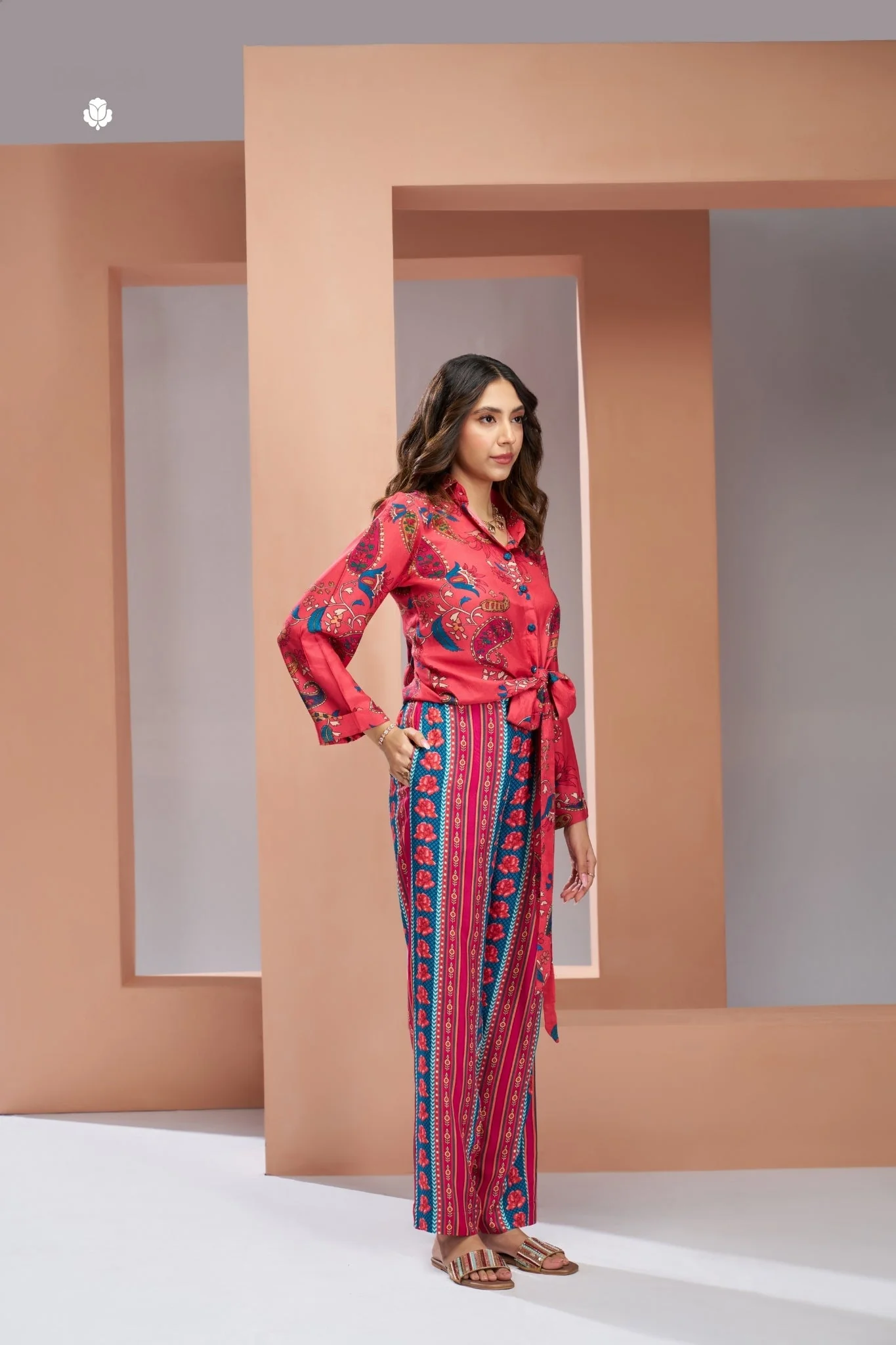 Pure Muslin Silk Coral Pink Co-Ord Set For Women - Image 5