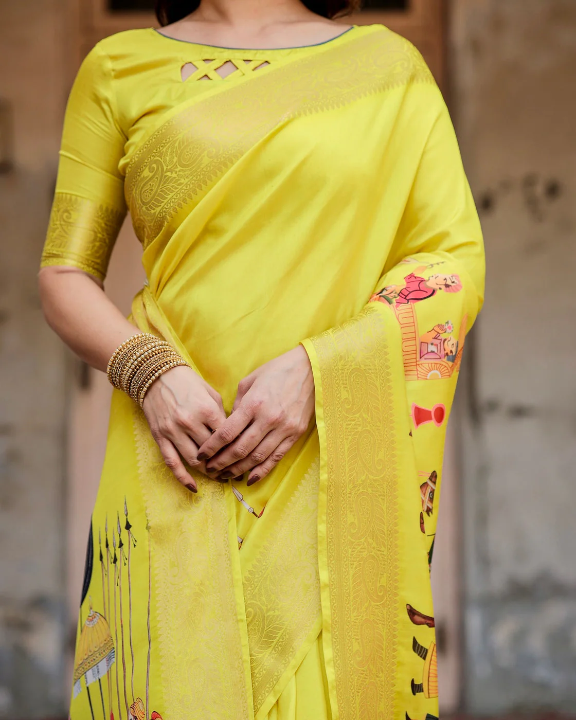 Pure Silk Digitally Printed Saree Weaved With Golden Zari Comes With Tassels - Image 15