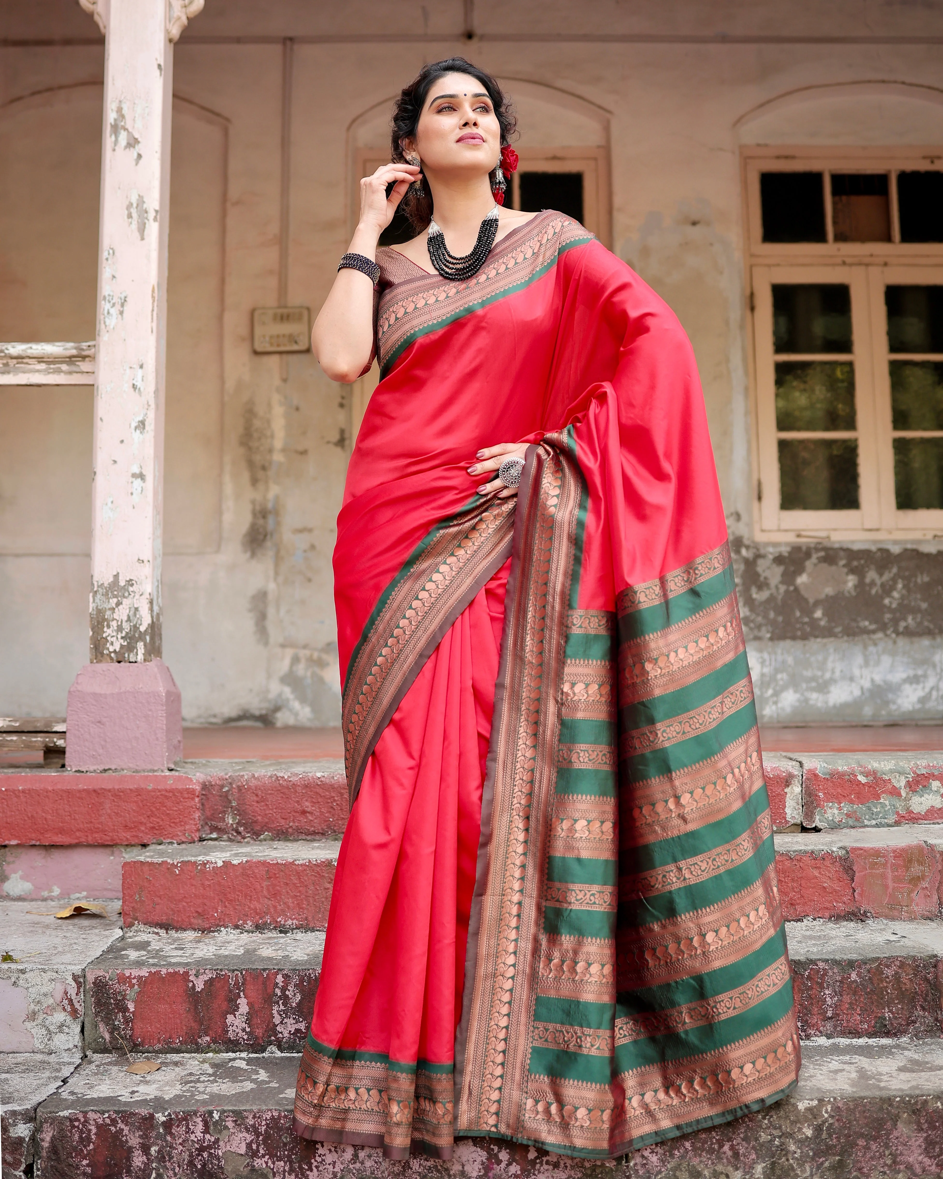 Pure Silk Saree Weaved With Zari Comes With Heavy Banarasi Brocade Blouse - Image 8