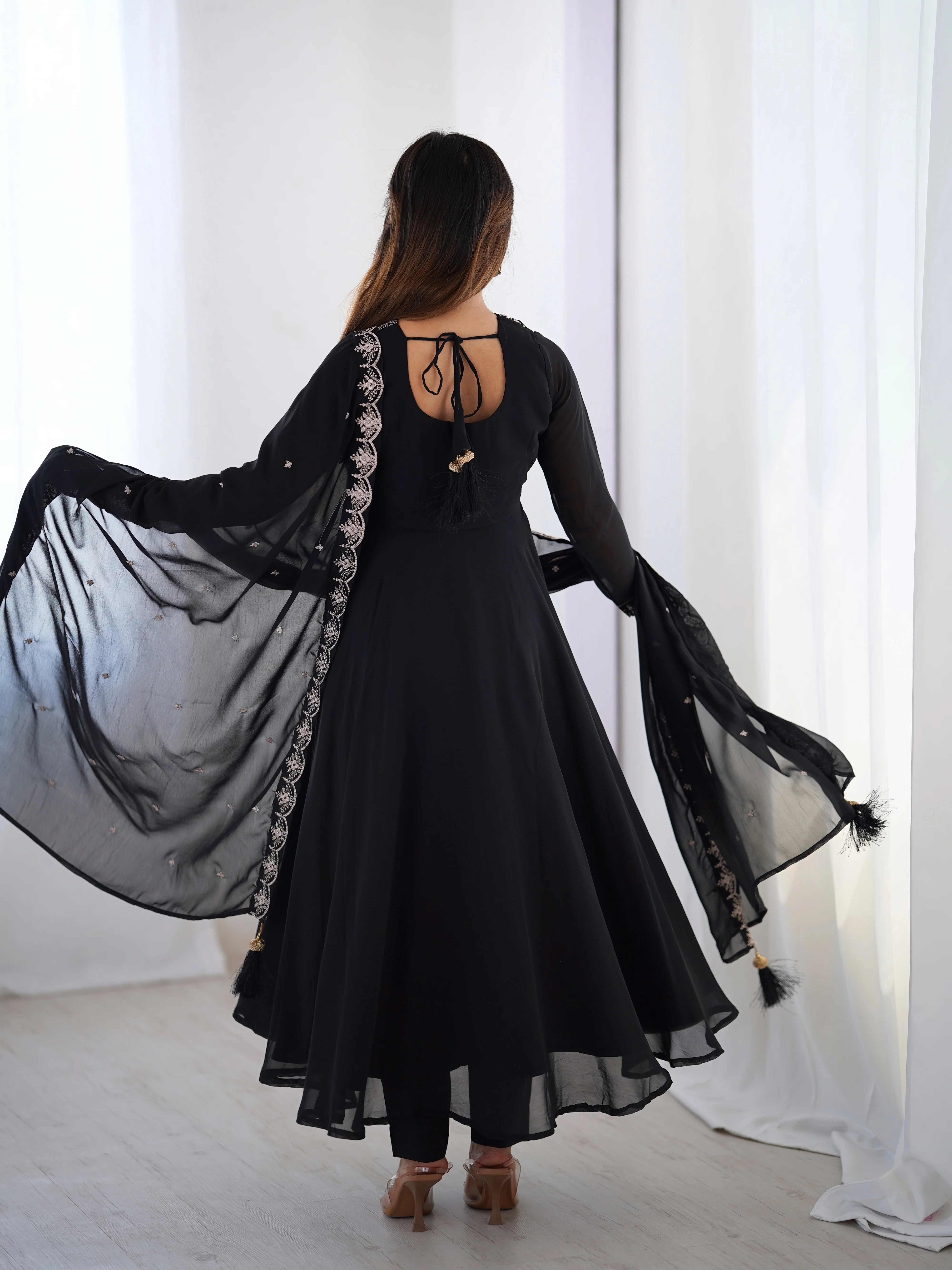 Pure Soft Faux Georgette Fully Flaired Anarkali Suit Comes With Duppatta & Pant - BLACK - Image 10