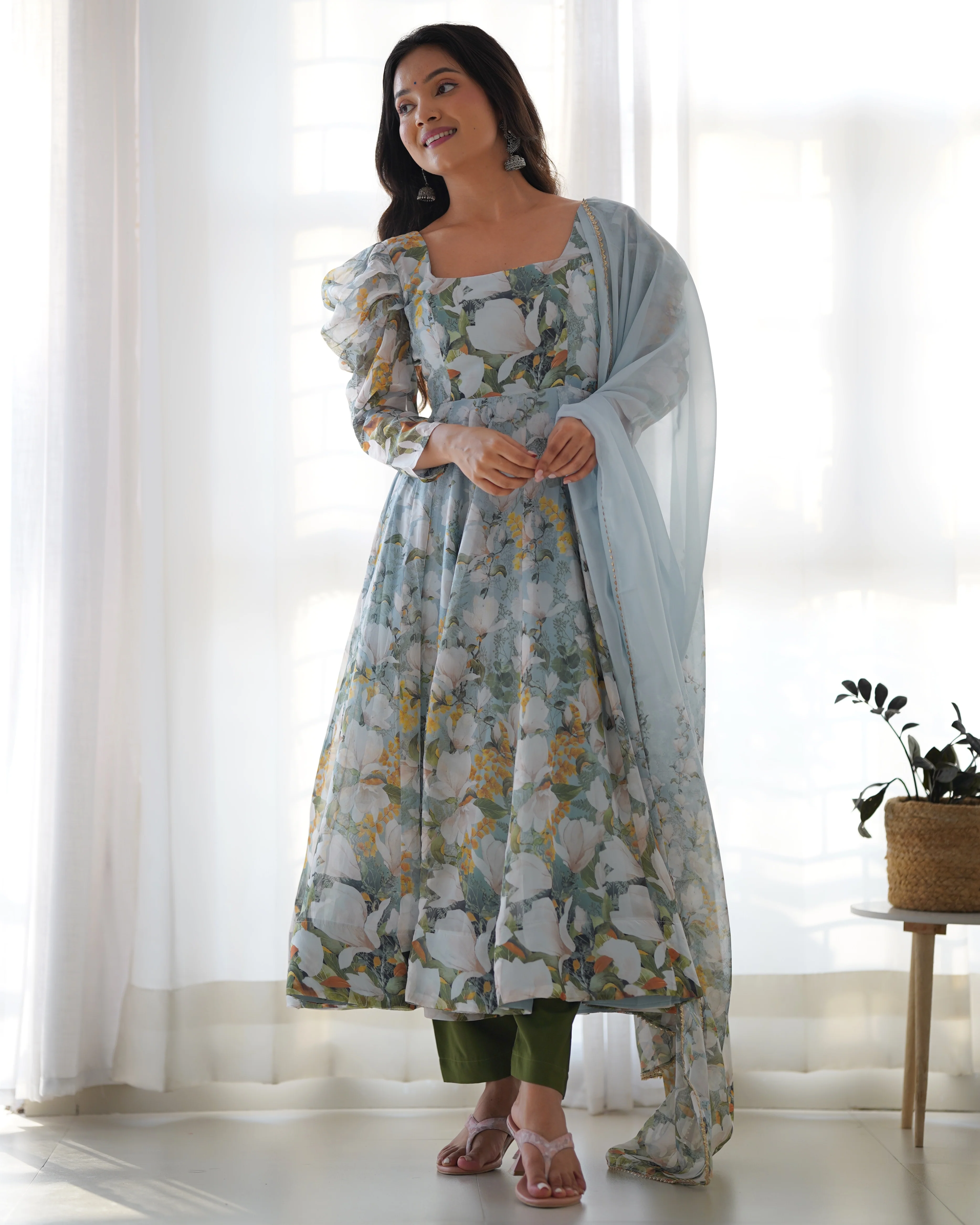 Pure Soft Organza Silk Floral Print Fabric Anarkali Suit Comes With Duppatta & Pant - Image 2
