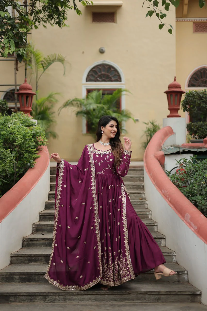 Rich Sequins Embroidered Work Women Suit Set - Image 23