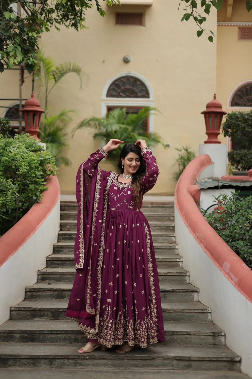 Rich Sequins Embroidered Work Women Suit Set - Image 25