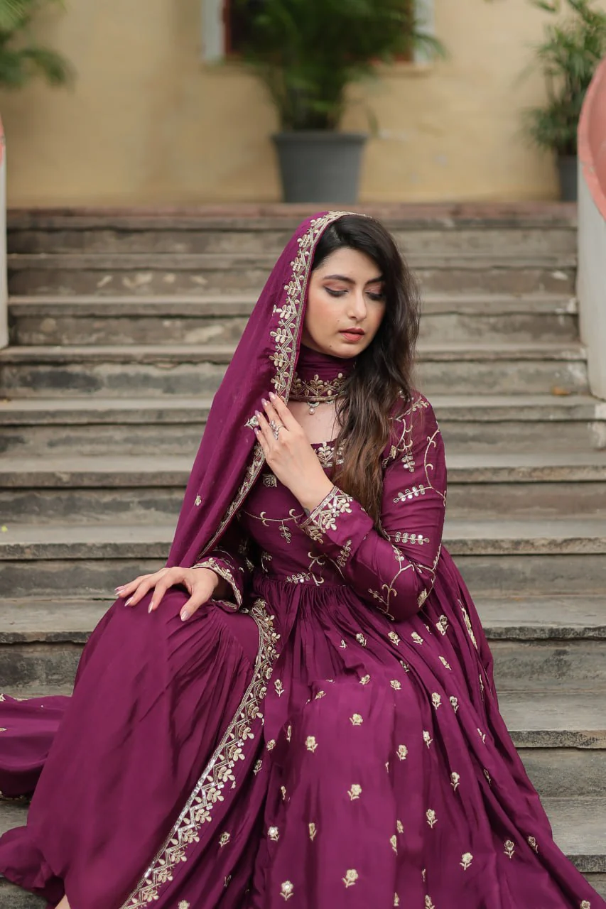 Rich Sequins Embroidered Work Women Suit Set - Image 32