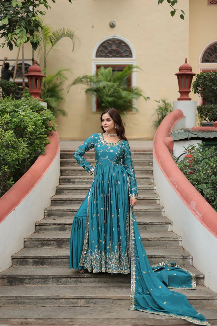 Rich Sequins Embroidered Work Women Suit Set - Image 39