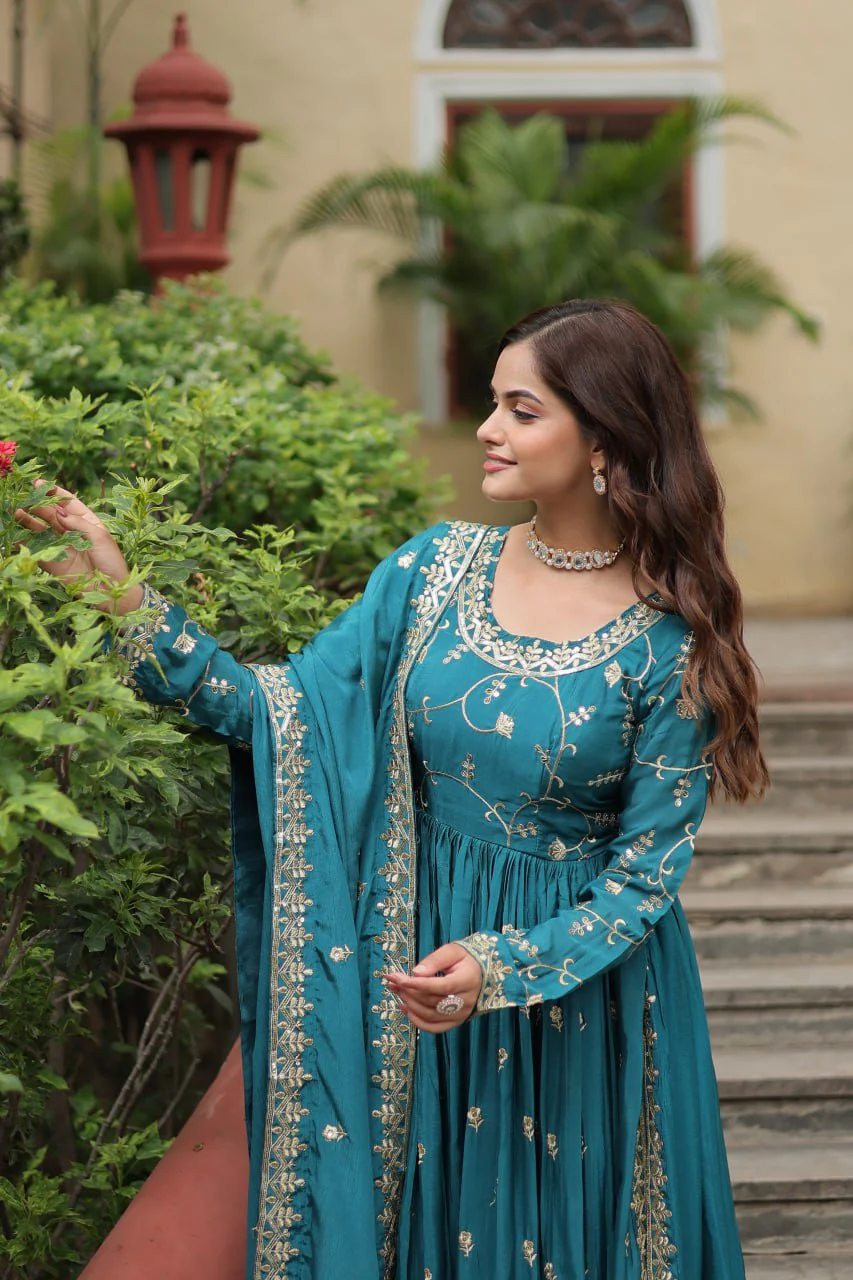 Rich Sequins Embroidered Work Women Suit Set - Image 46