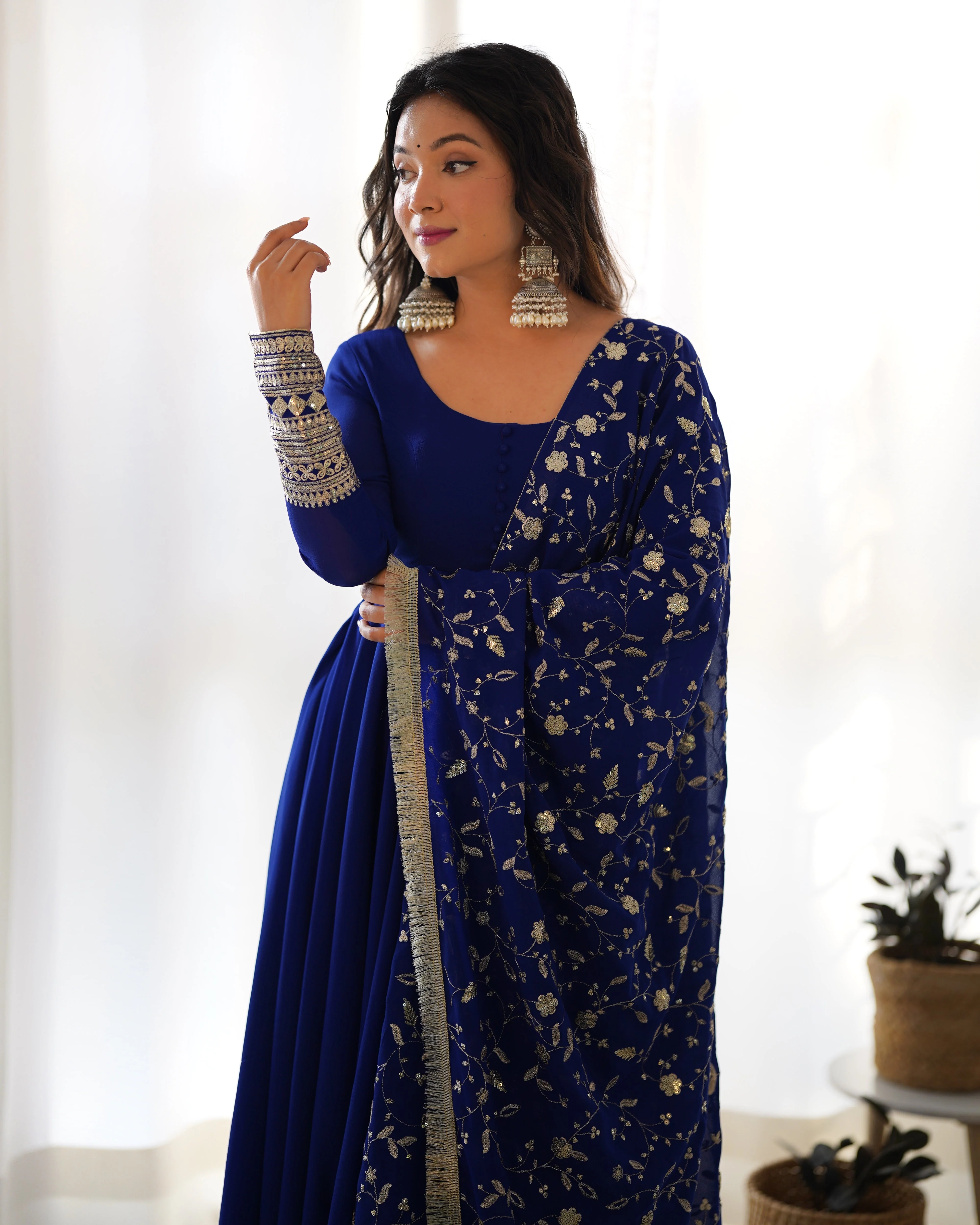 Royal Blue Color Pure Faux Georgette Kurti With Huge Flair Comes With Duppatta & Pant - Image 4