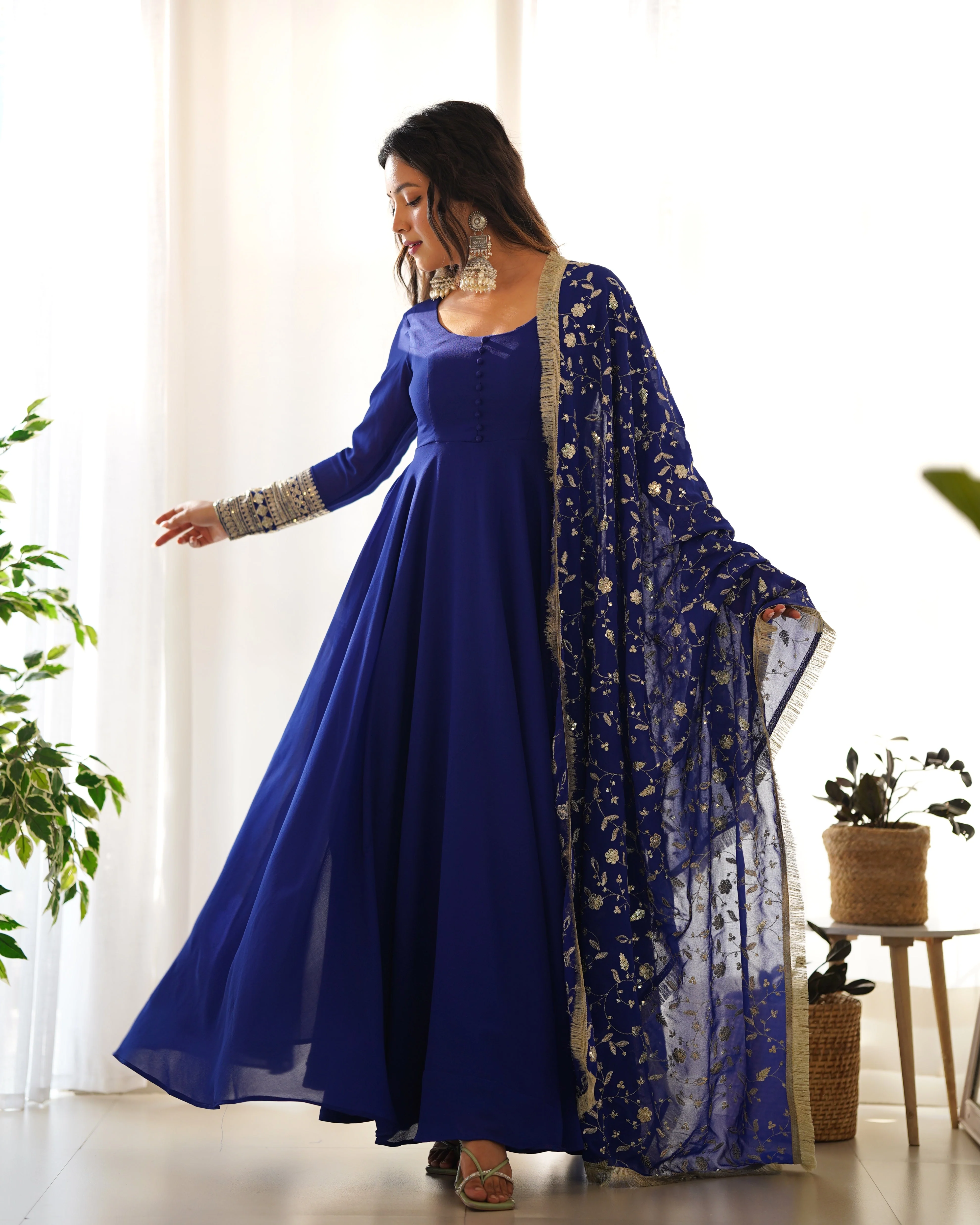 Royal Blue Color Pure Faux Georgette Kurti With Huge Flair Comes With Duppatta & Pant - Image 7