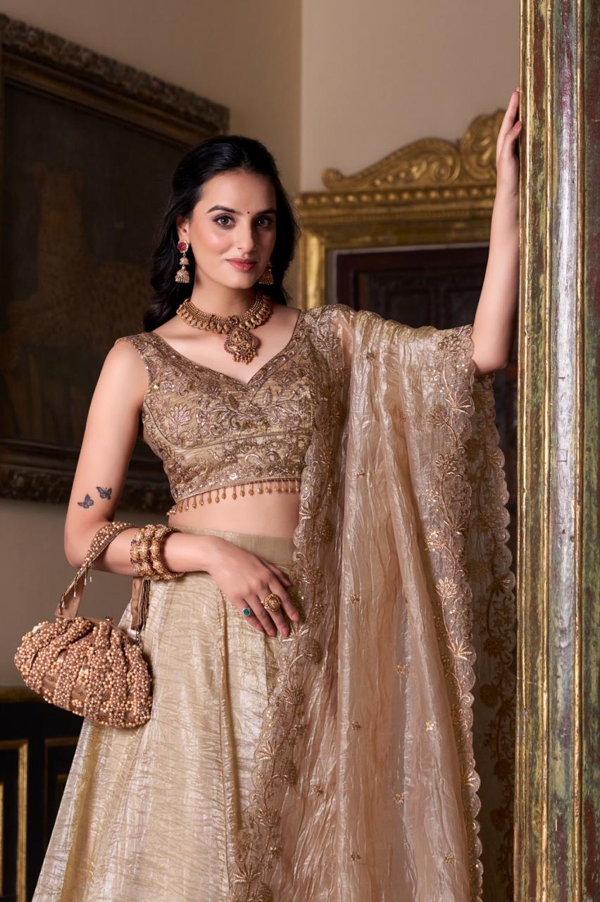Gold Crush Elegant Lehenga Choli Set With Dupatta - Image 4